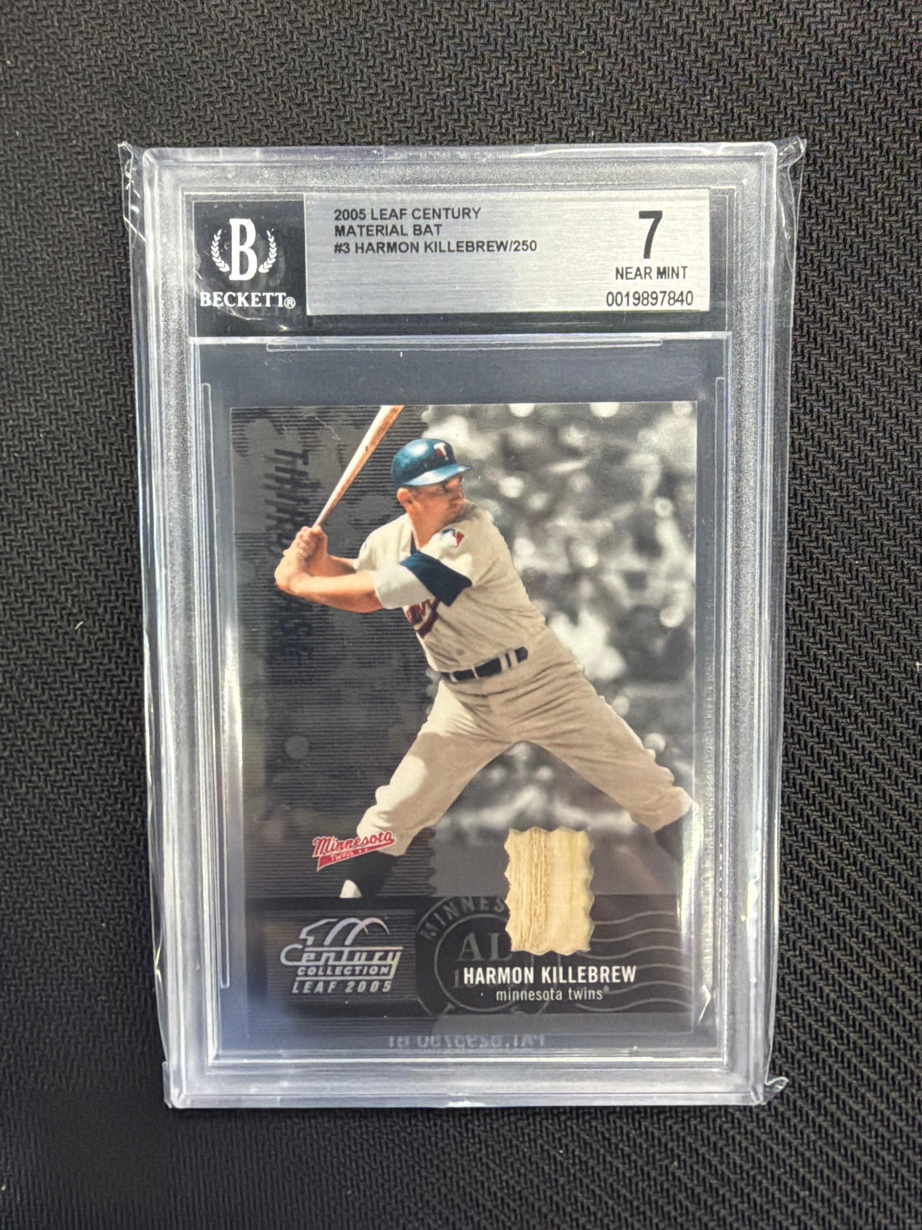 2005 Leaf Century Harmon Killebrew /250 BGS 7
