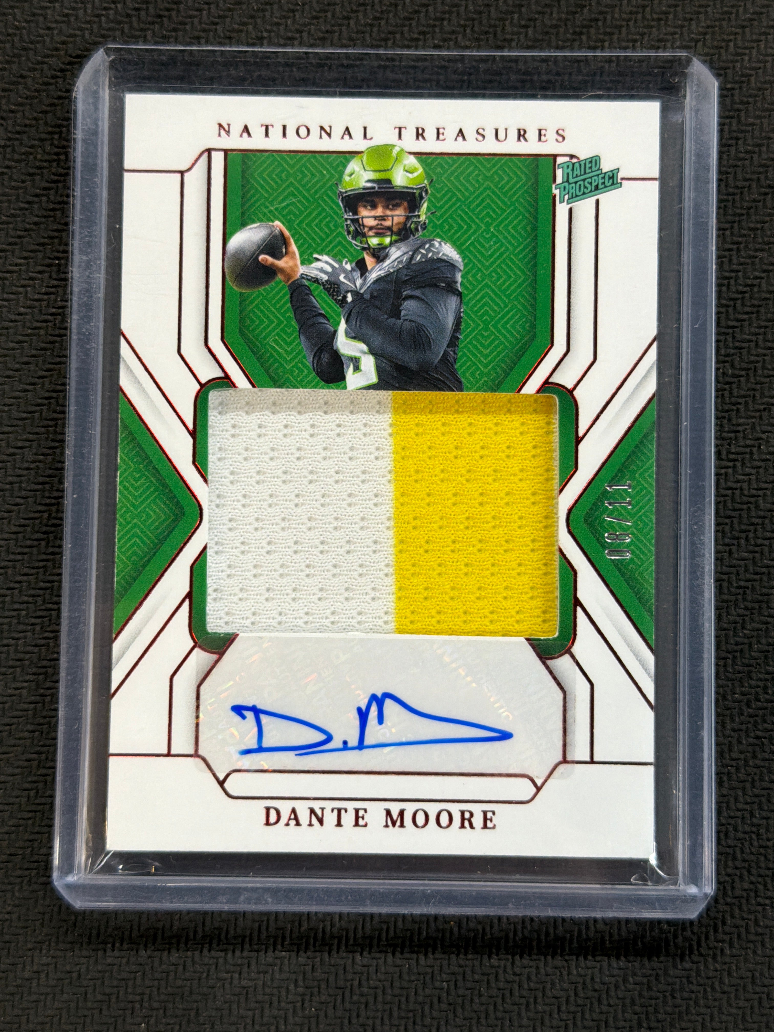 2025 Panini National Treasures Collegiate Dante Moore Patch Auto /11 #85 Oregon
