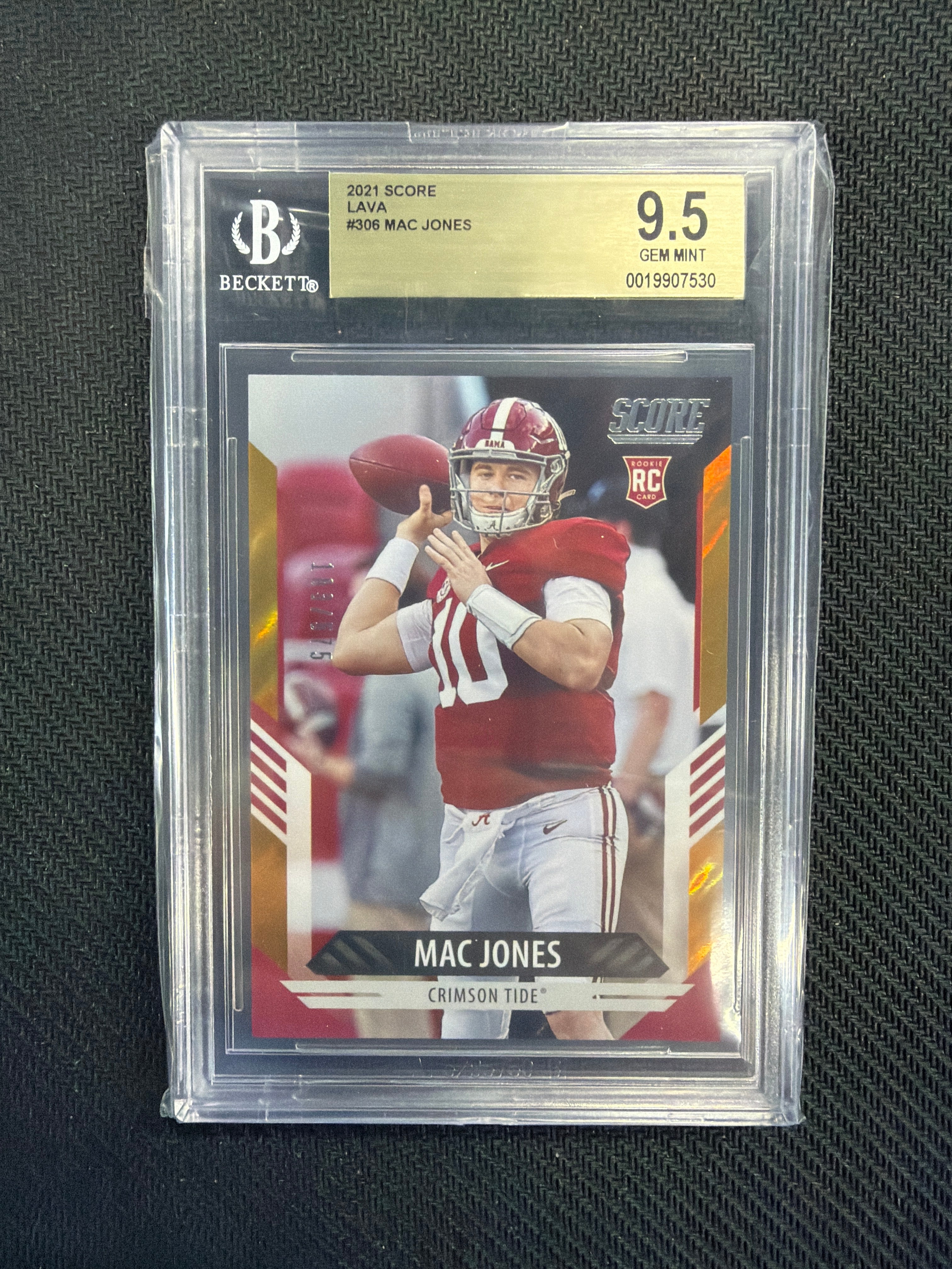 2021 Score Lava Mac Jones /575 BGS 9.5 Alabama