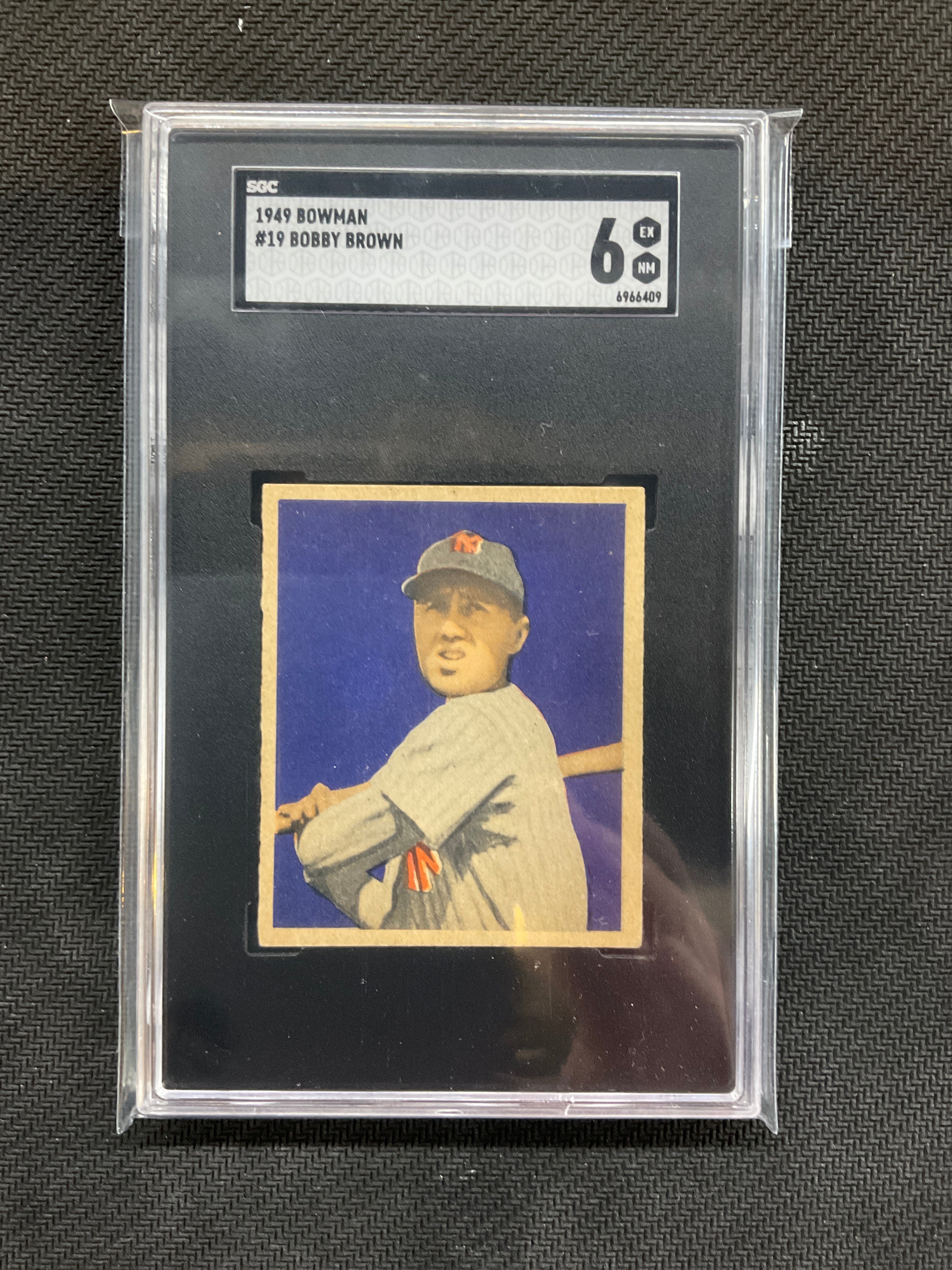 1949 Bowman Bobby Brown #19 SGC 6