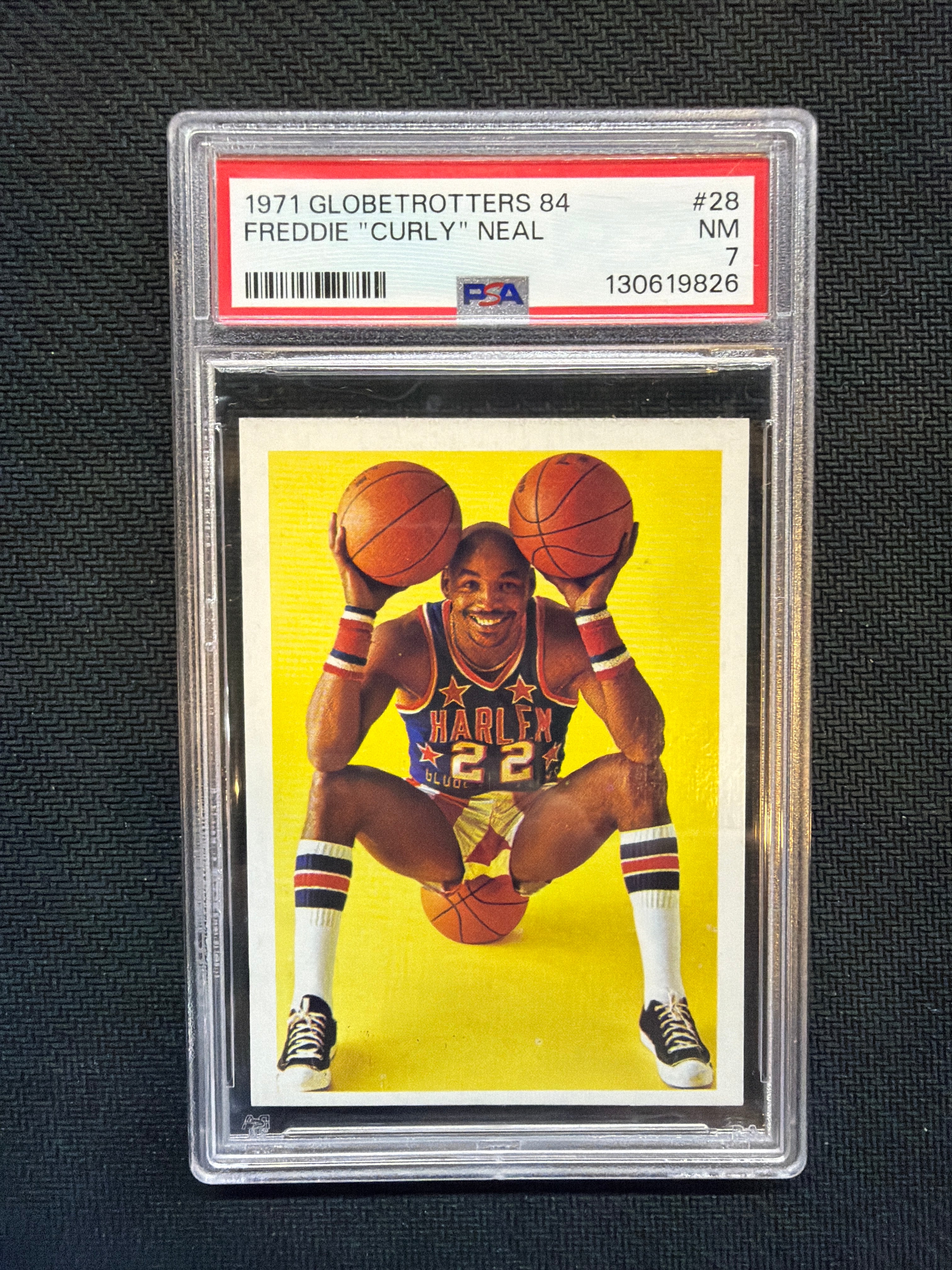 1971 Globetrotters 84 Freddie "Curly" Neal #28 PSA 7