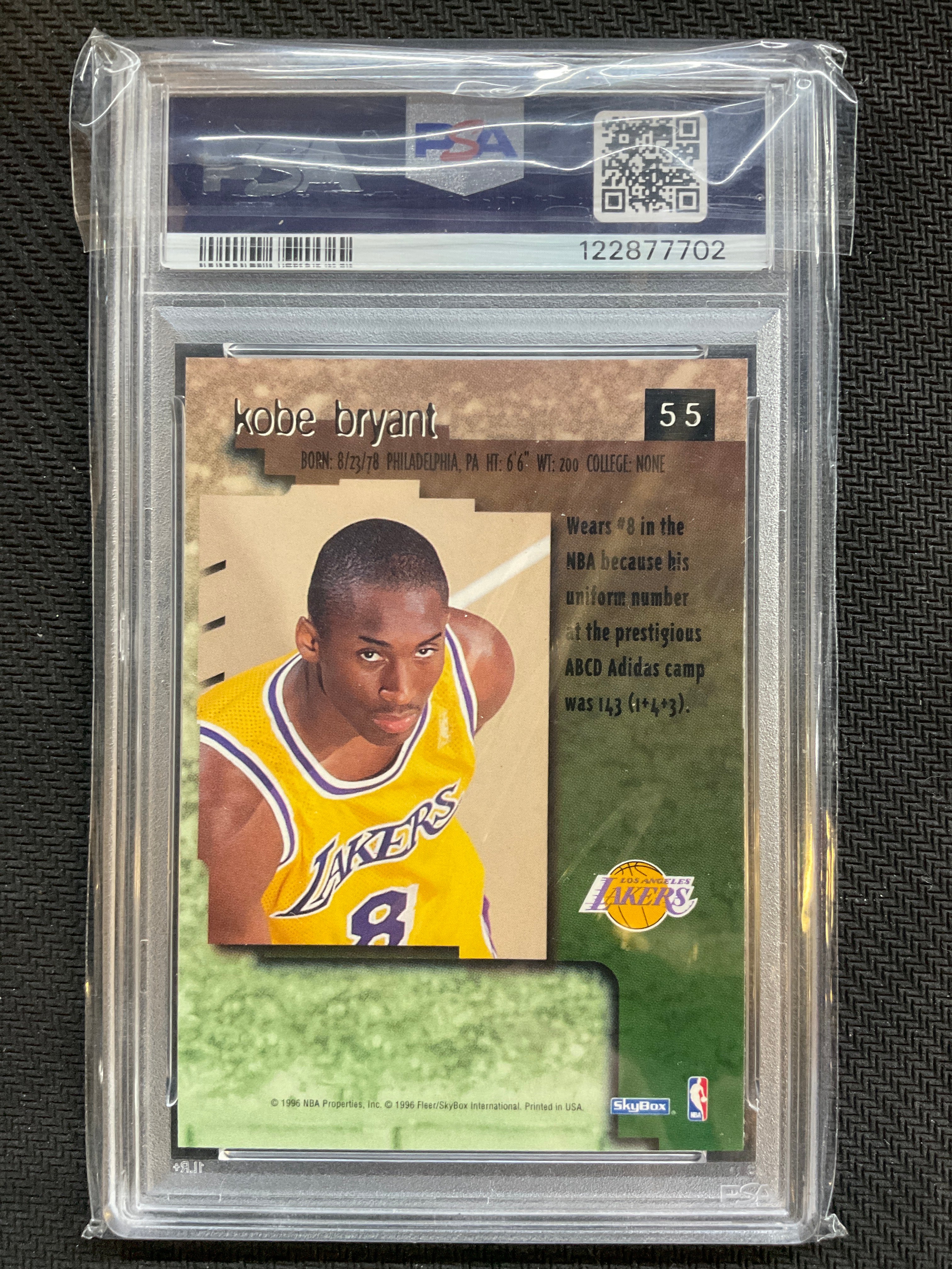 1996 Skybox Premium Kobe Bryant Rookie PSA 8 Lakers