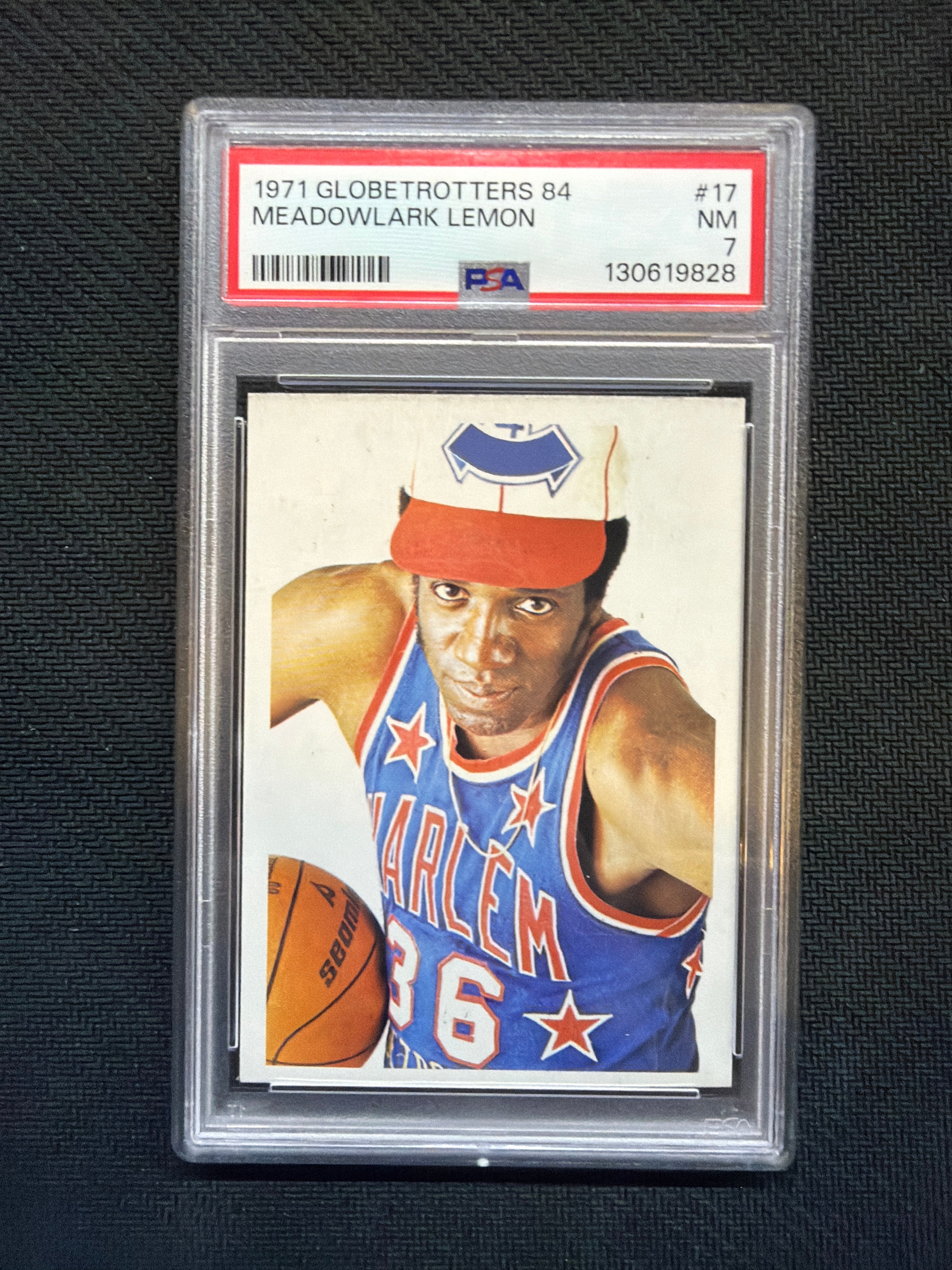 1971 Globetrotters 84 Meadowlark Lemon #17 PSA 7