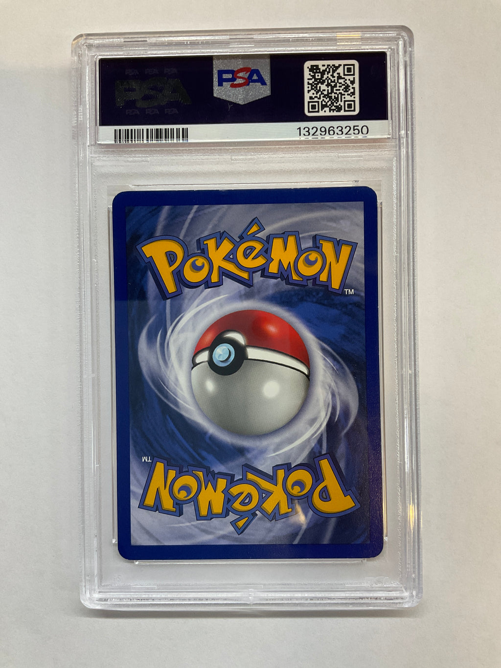 1999 Pokemon Vaporeon Holo #12 PSA 6