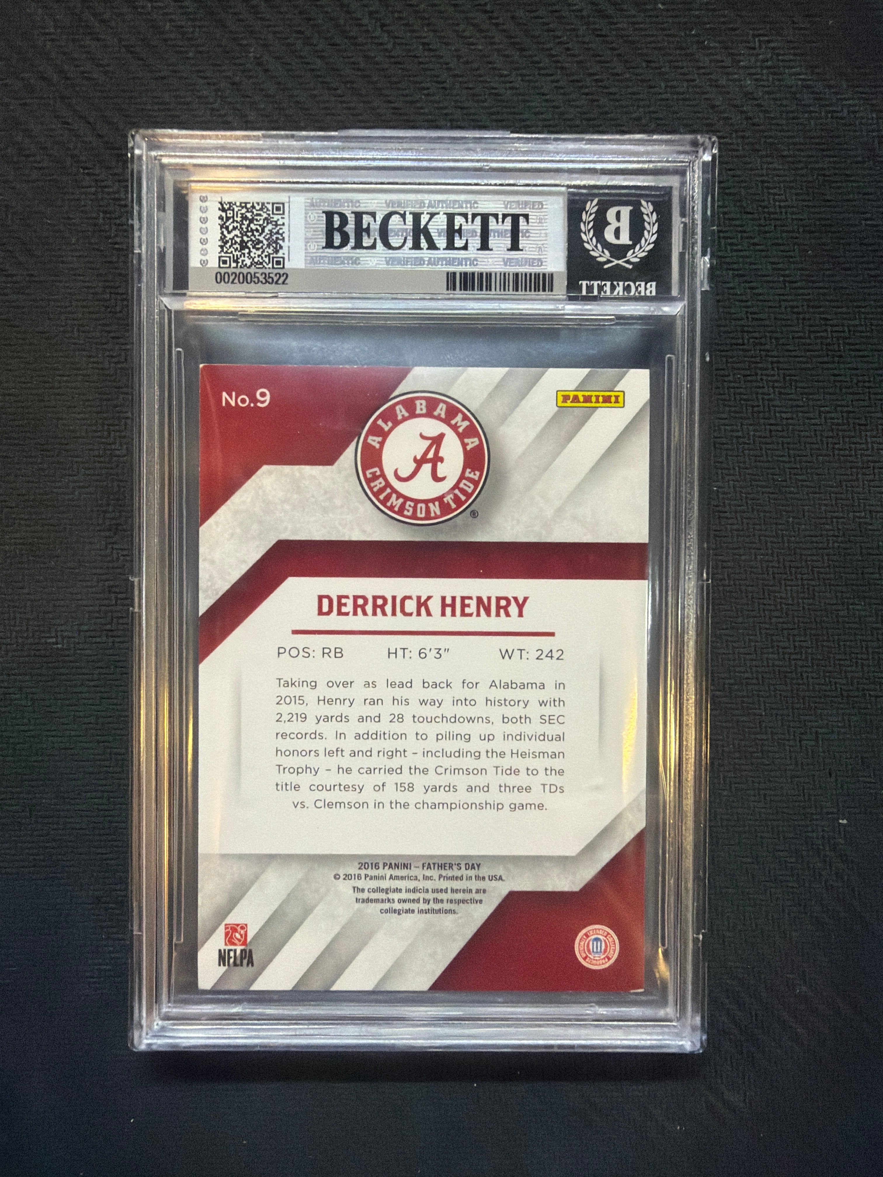 2016 Panini Father's Day Derrick Henry Elements /50 BGS 8.5 Alabama