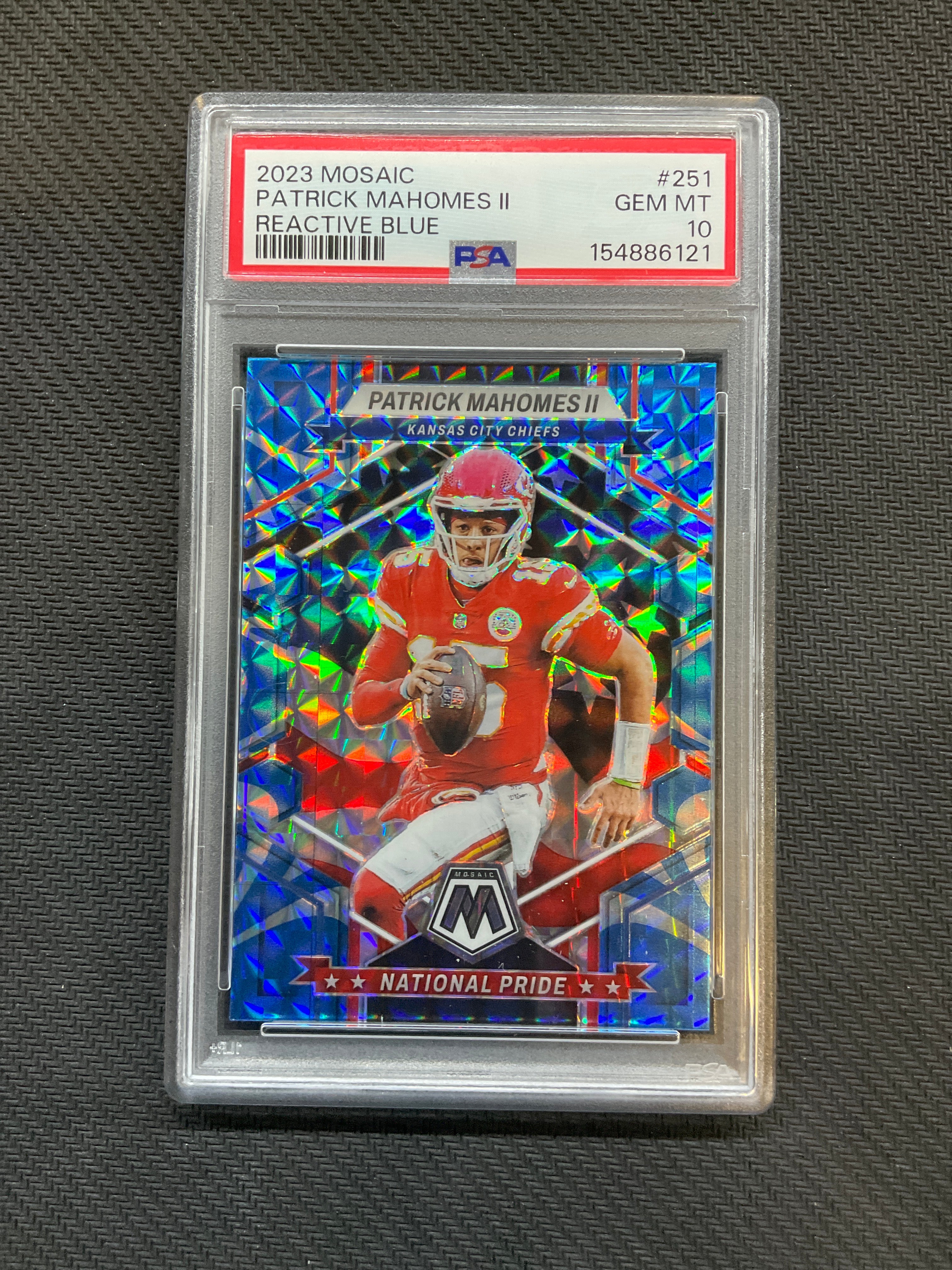 2023 Mosaic Patrick Mahomes Reactive Blue PSA 10