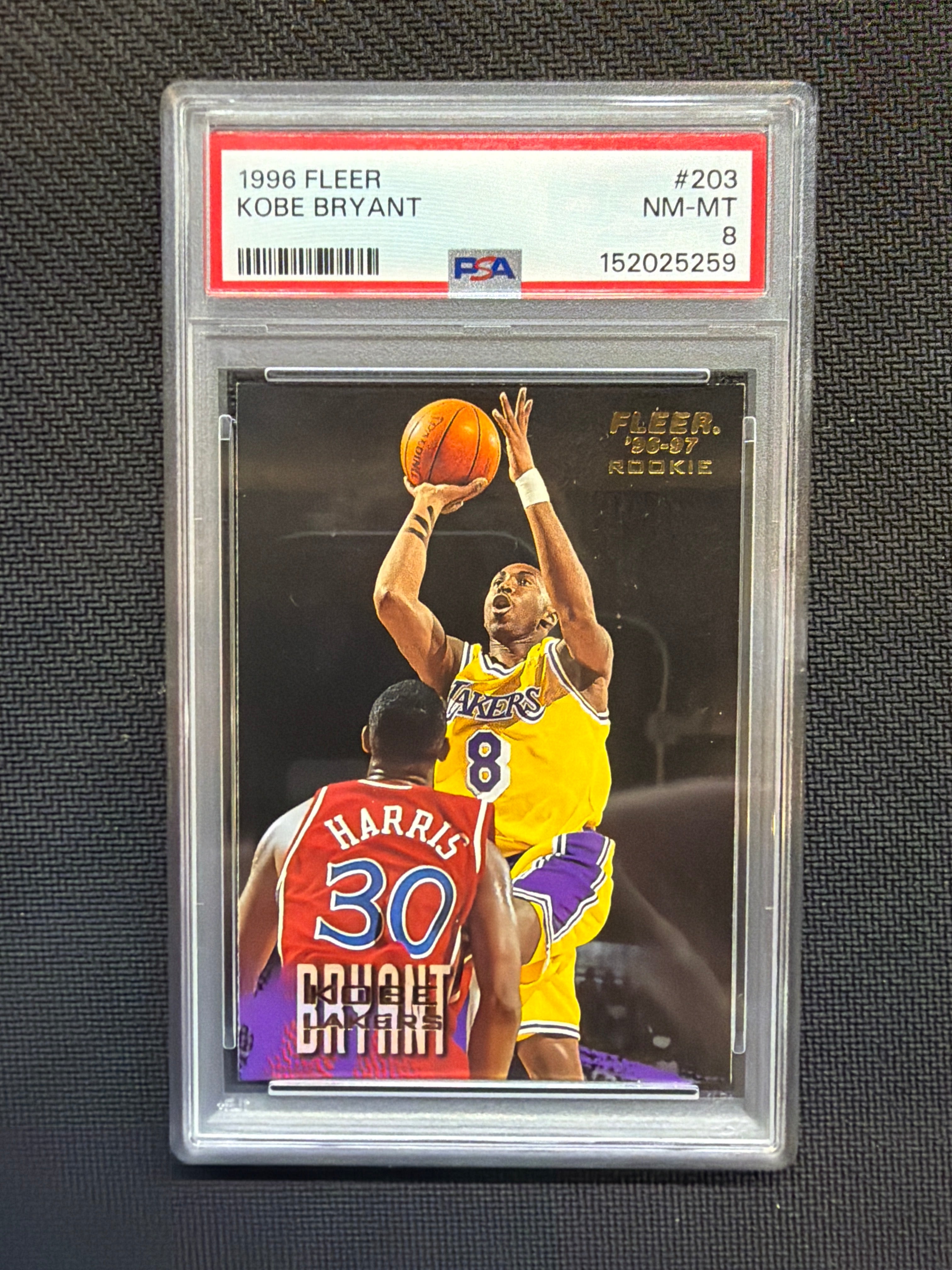 1996 Fleer Kobe Bryant #203 PSA 8 Lakers