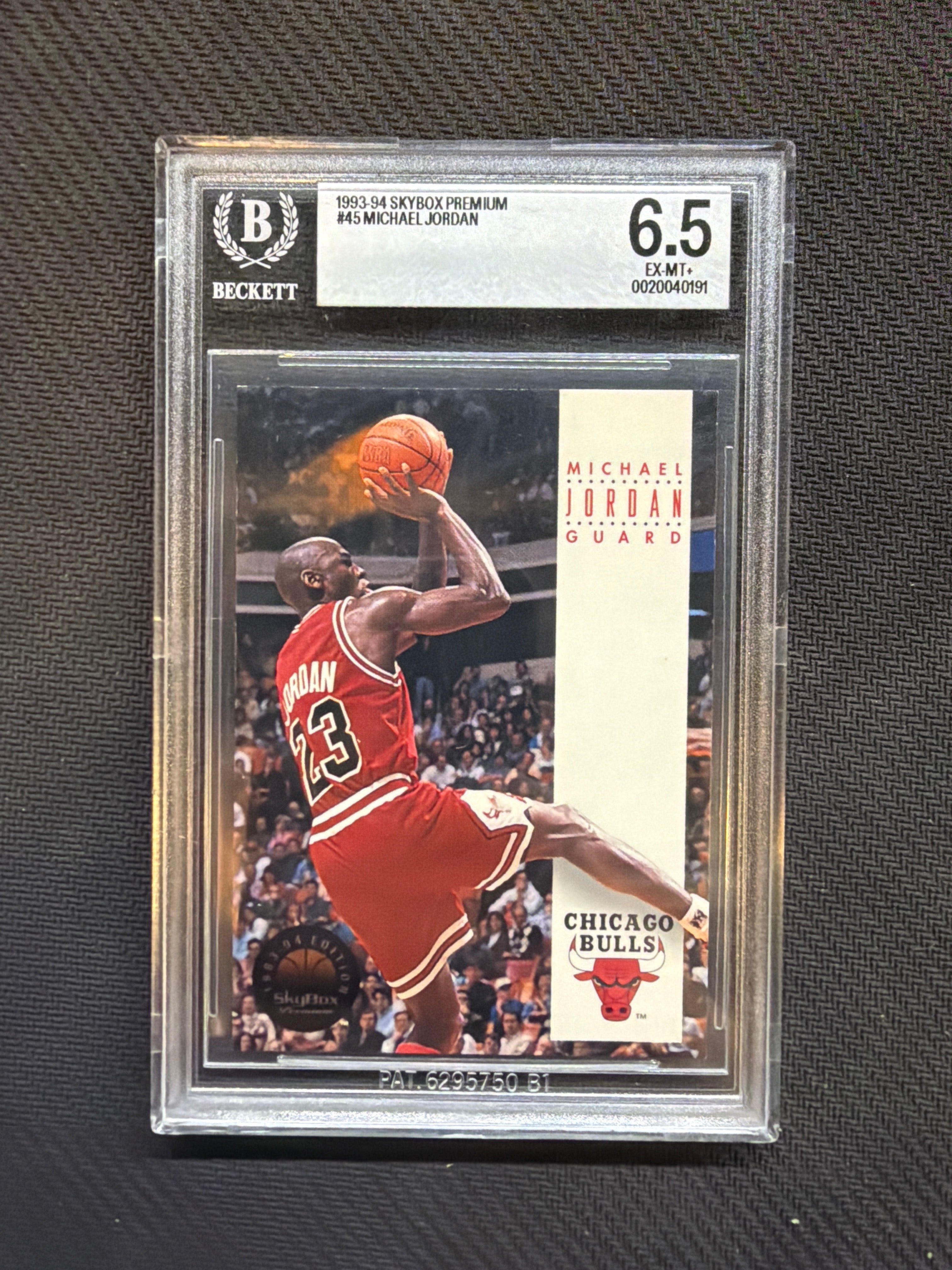 1993-94 Skybox Premium Michael Jordan BGS 6.5 Bulls