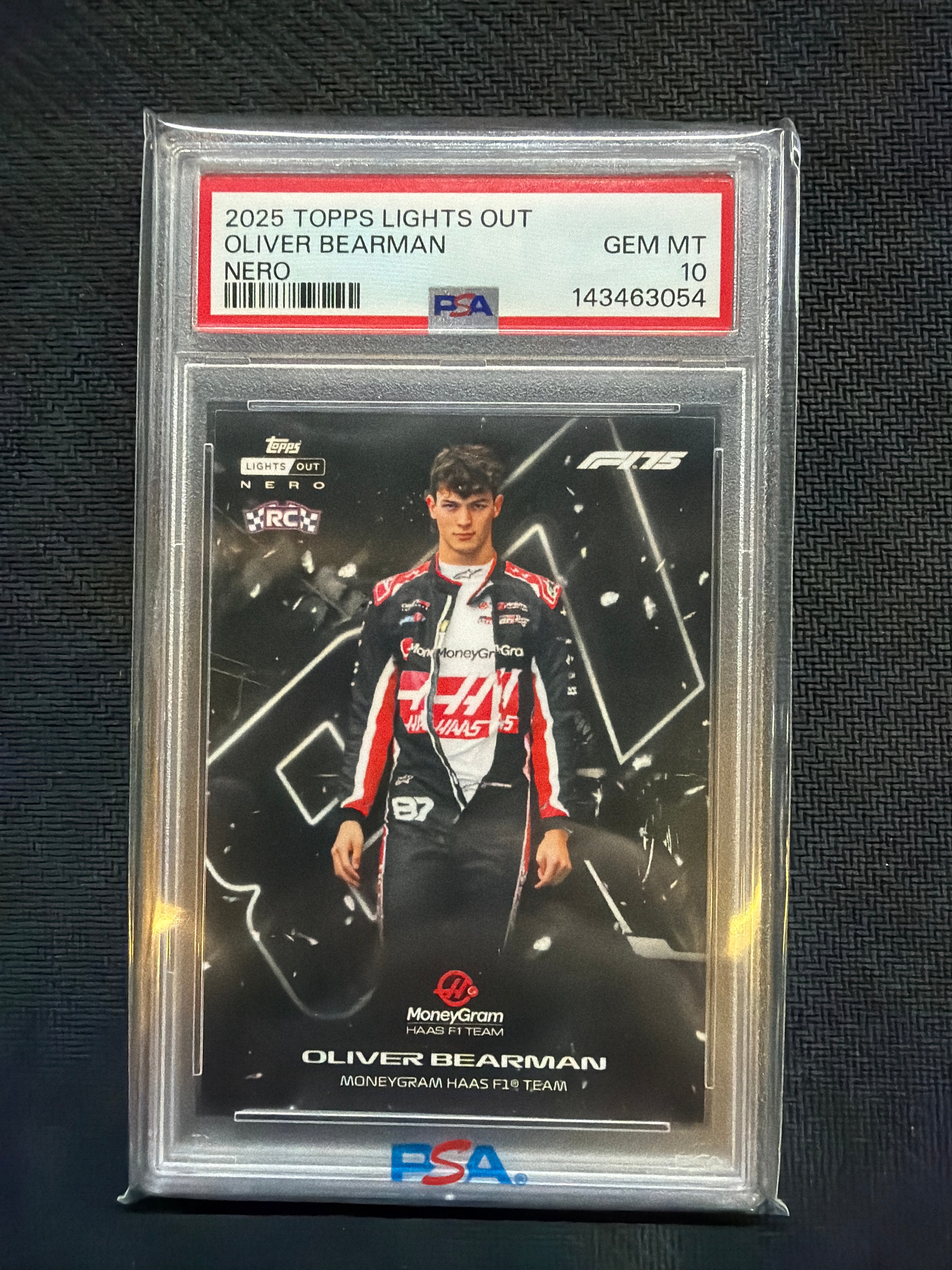 2025 Topps Lights Out Oliver Bearman Nero PSA 10 Rookie