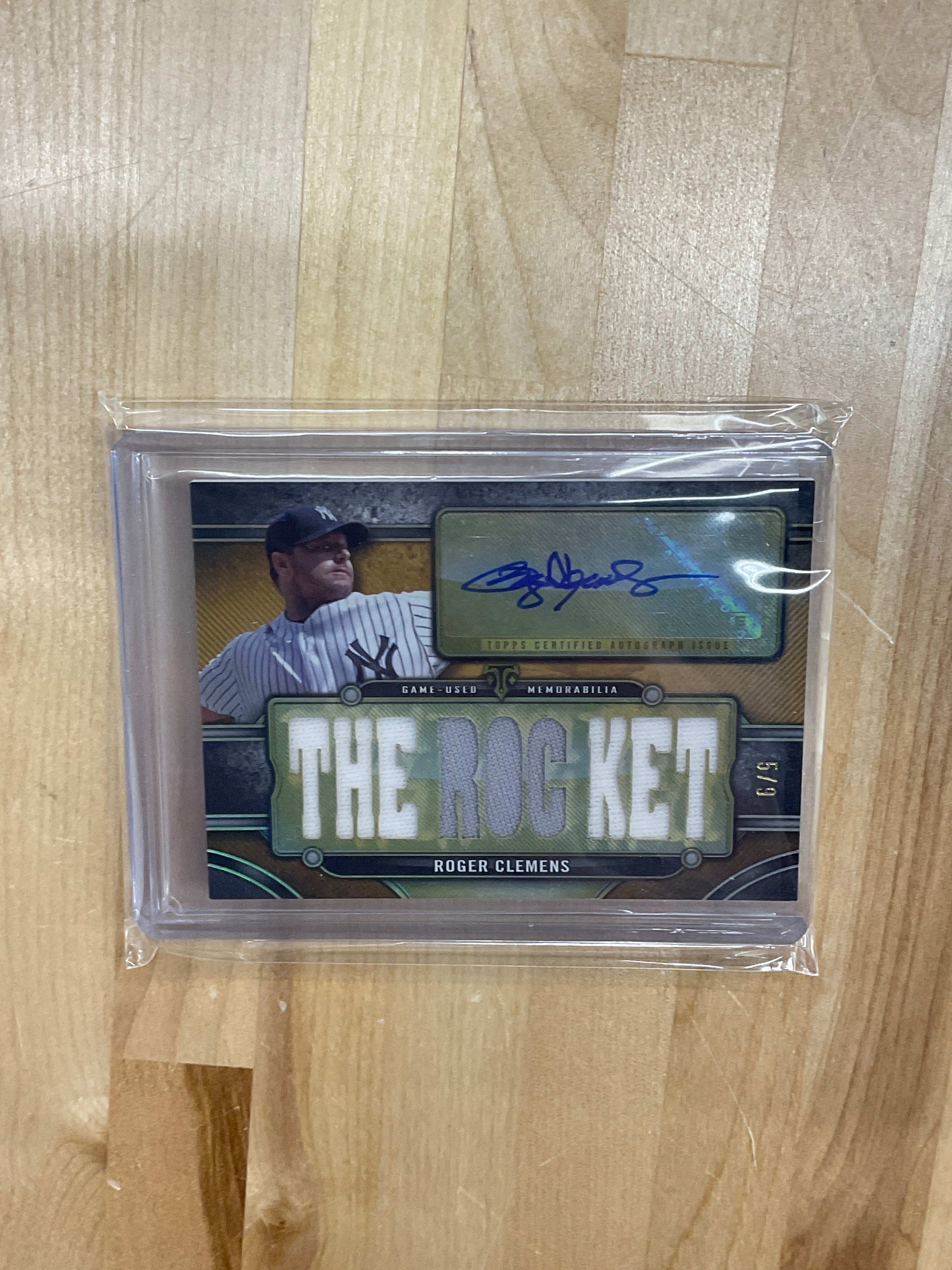 2024 Topps Triple Threads Roger Clemens Patch Auto /9