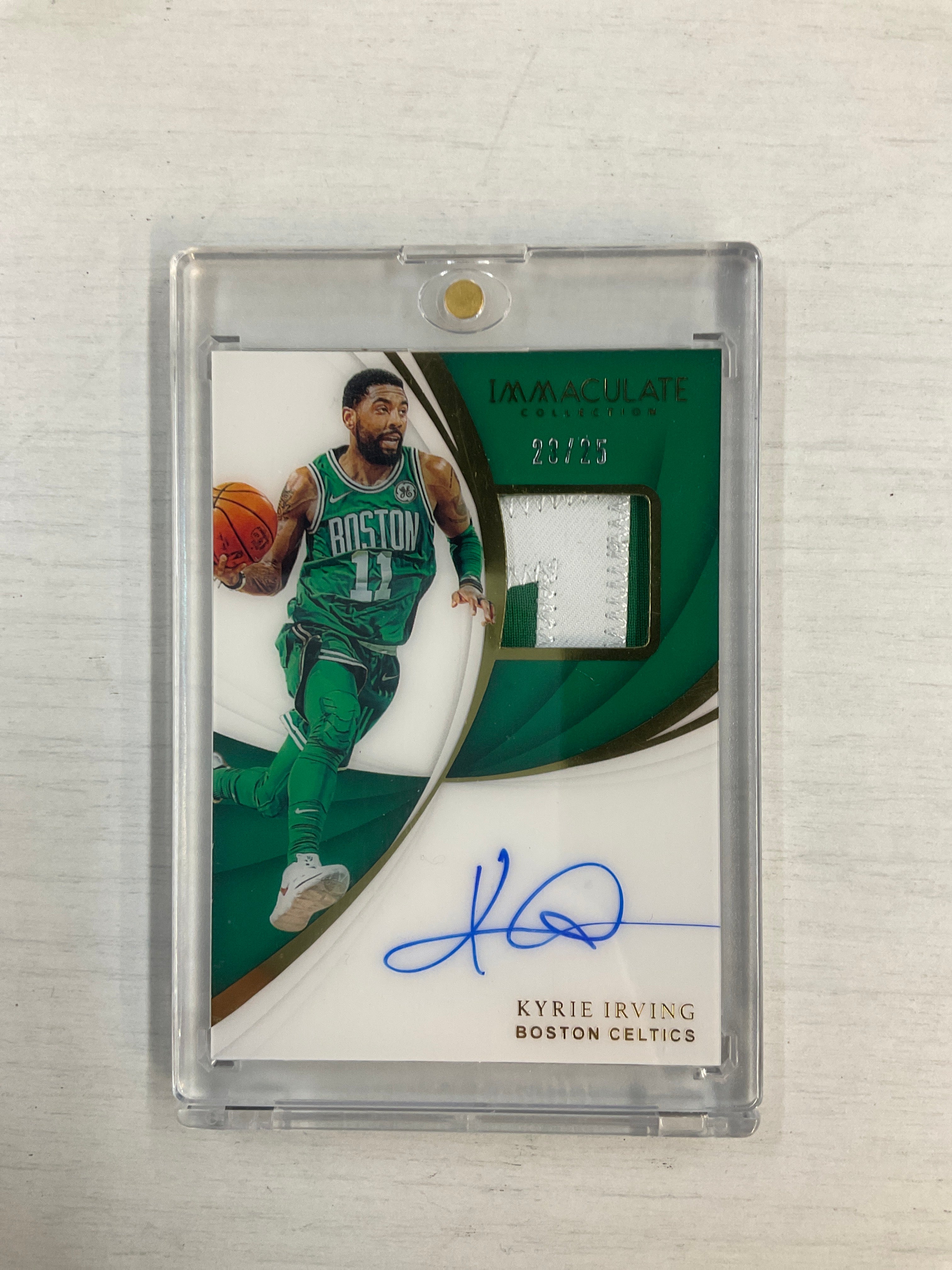 2018 Immaculate Kyrie Irving Patch Auto /25 Celtics