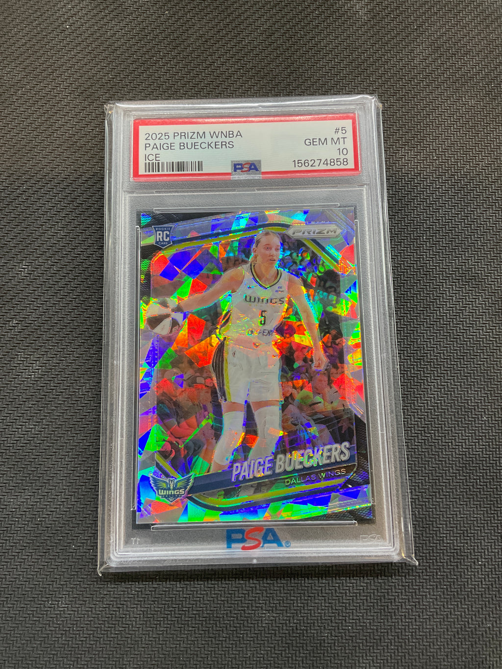 2025 Prizm WNBA Paige Bueckers Rookie Ice #5 PSA 10 858