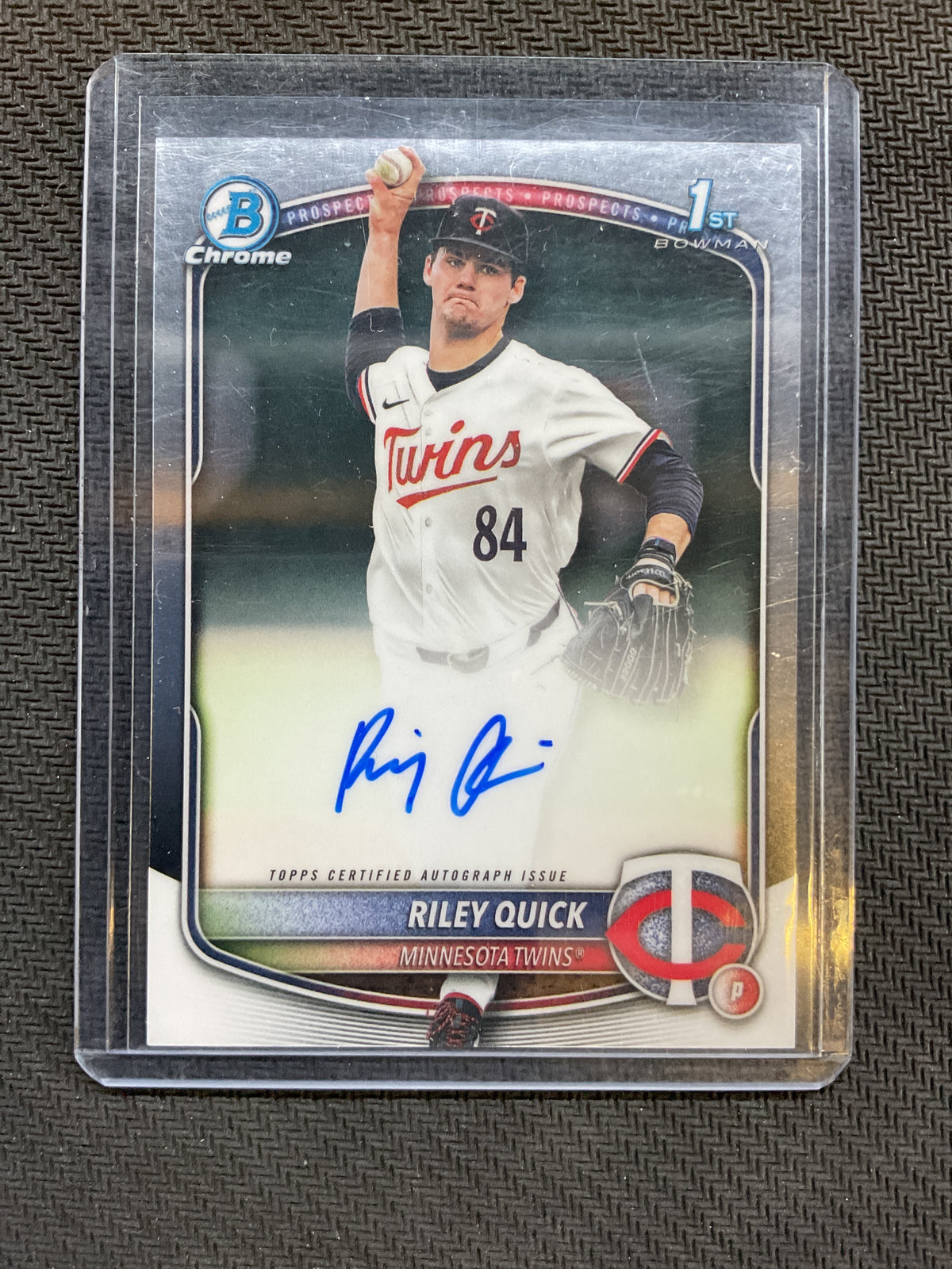 2025 Bowman Draft Riley Quick 1st Bowman Chrome Auto Twins