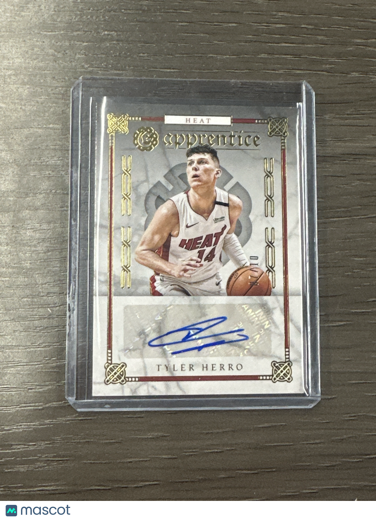 2019 Excalibur Tyler Herro Auto Gold /10