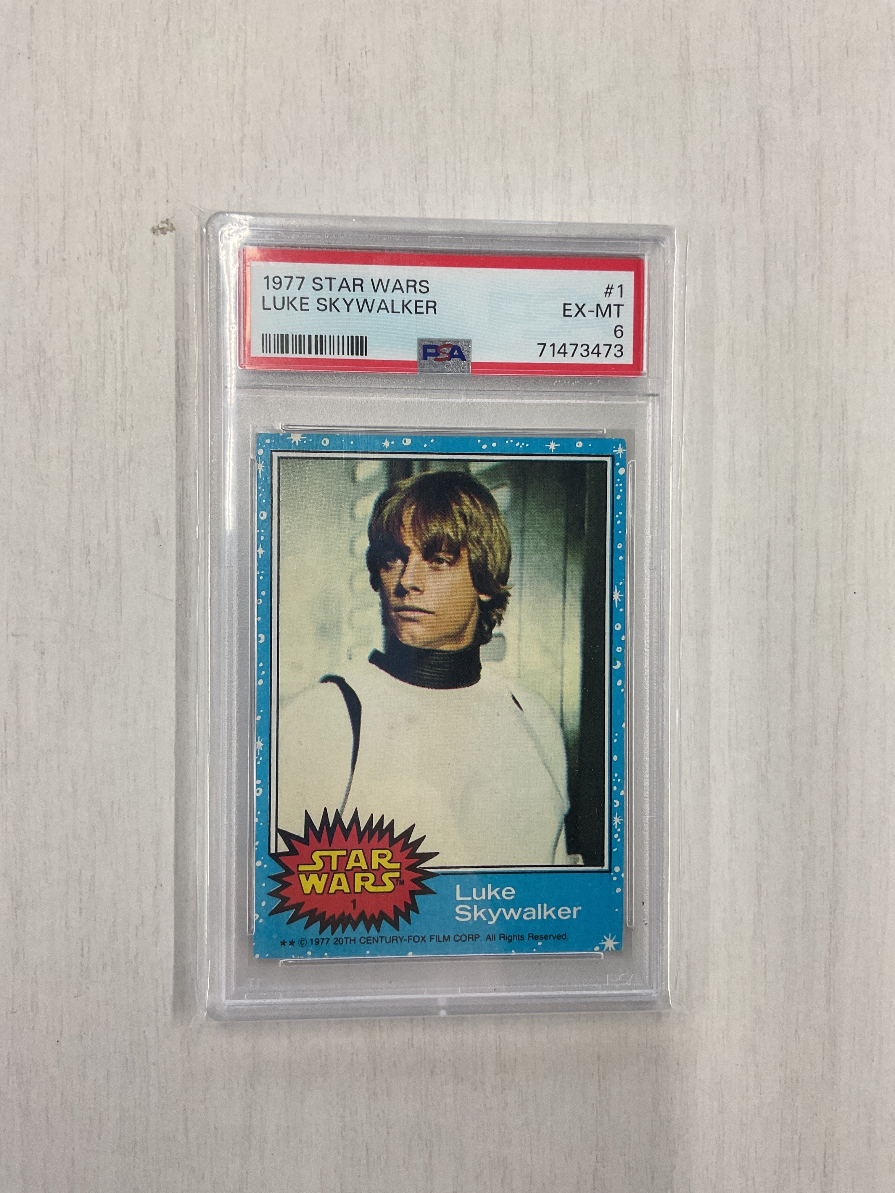 1977 Topps Star Wars Luke SKywalker #1 PSA 6