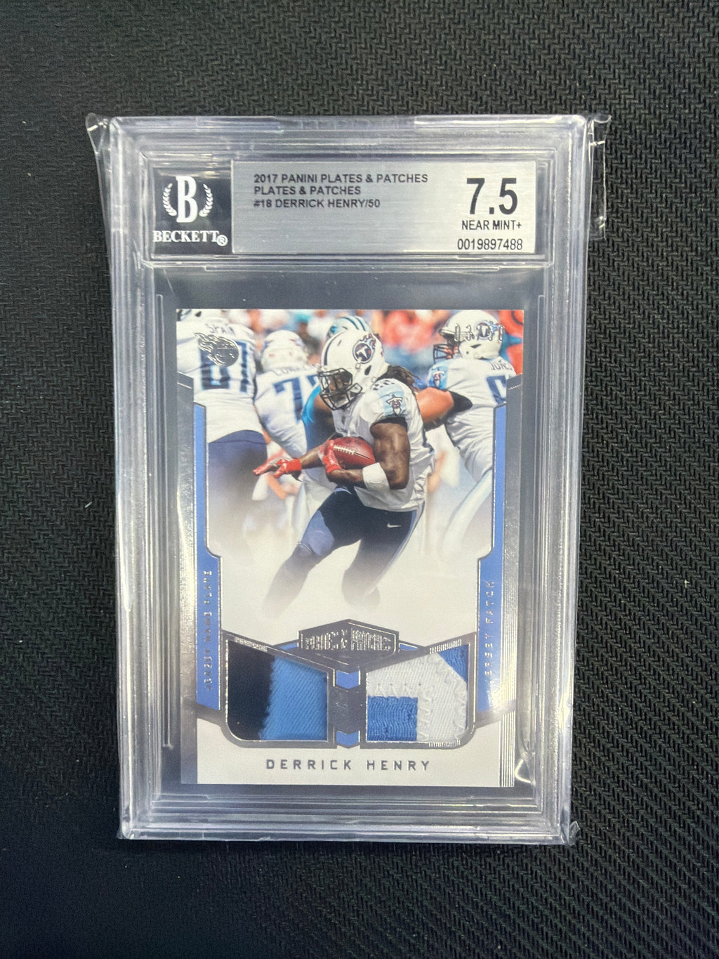 2017 Panini Plates & Patches Derrick Henry Patch /50 BGS 7.5 Titans