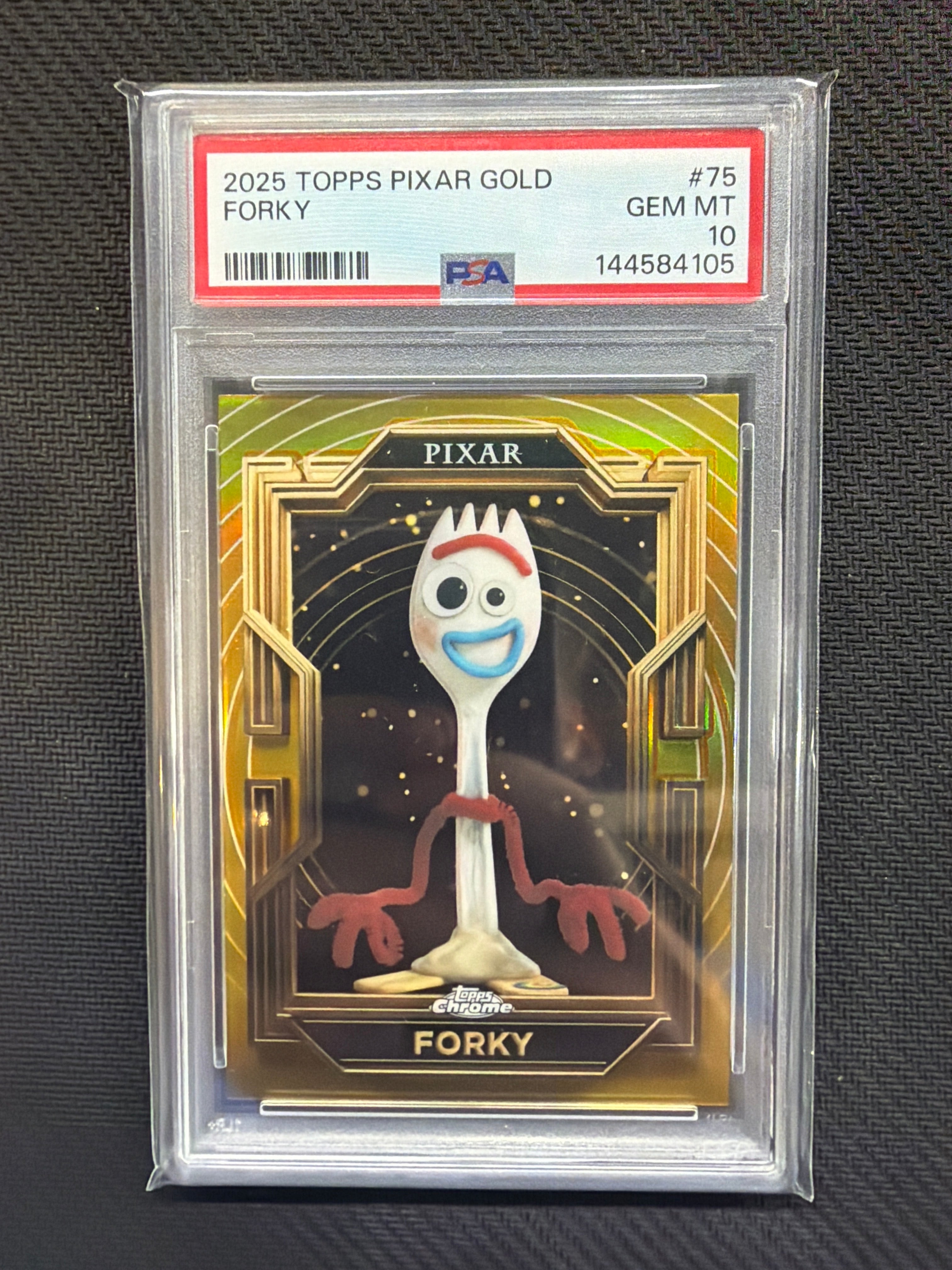 2025 Topps Pixar Gold Forky #75 PSA 10 105