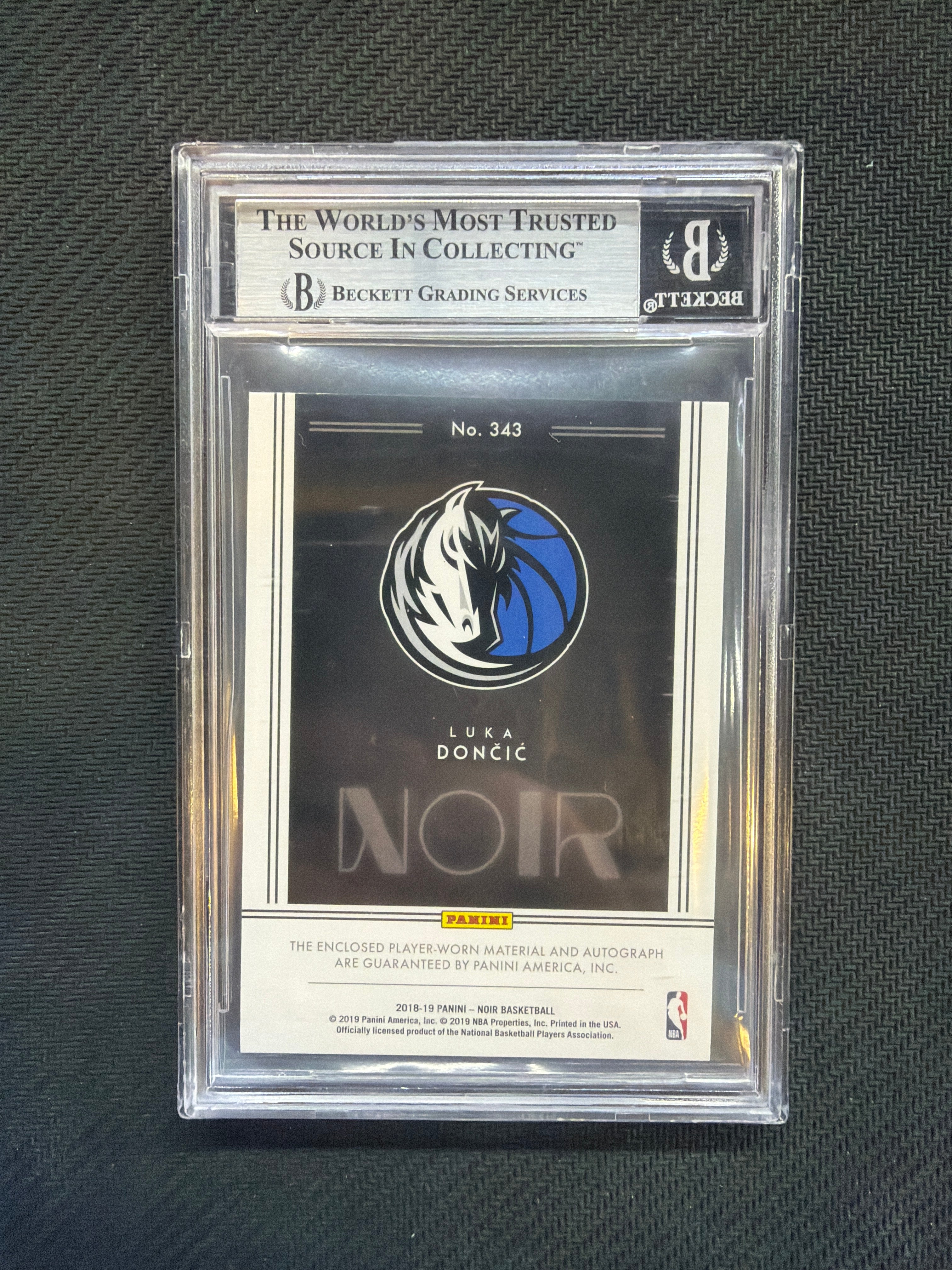 2018 Noir Luka Doncic Rookie Patch Auto /99 True RPA BGS 9 Mavs