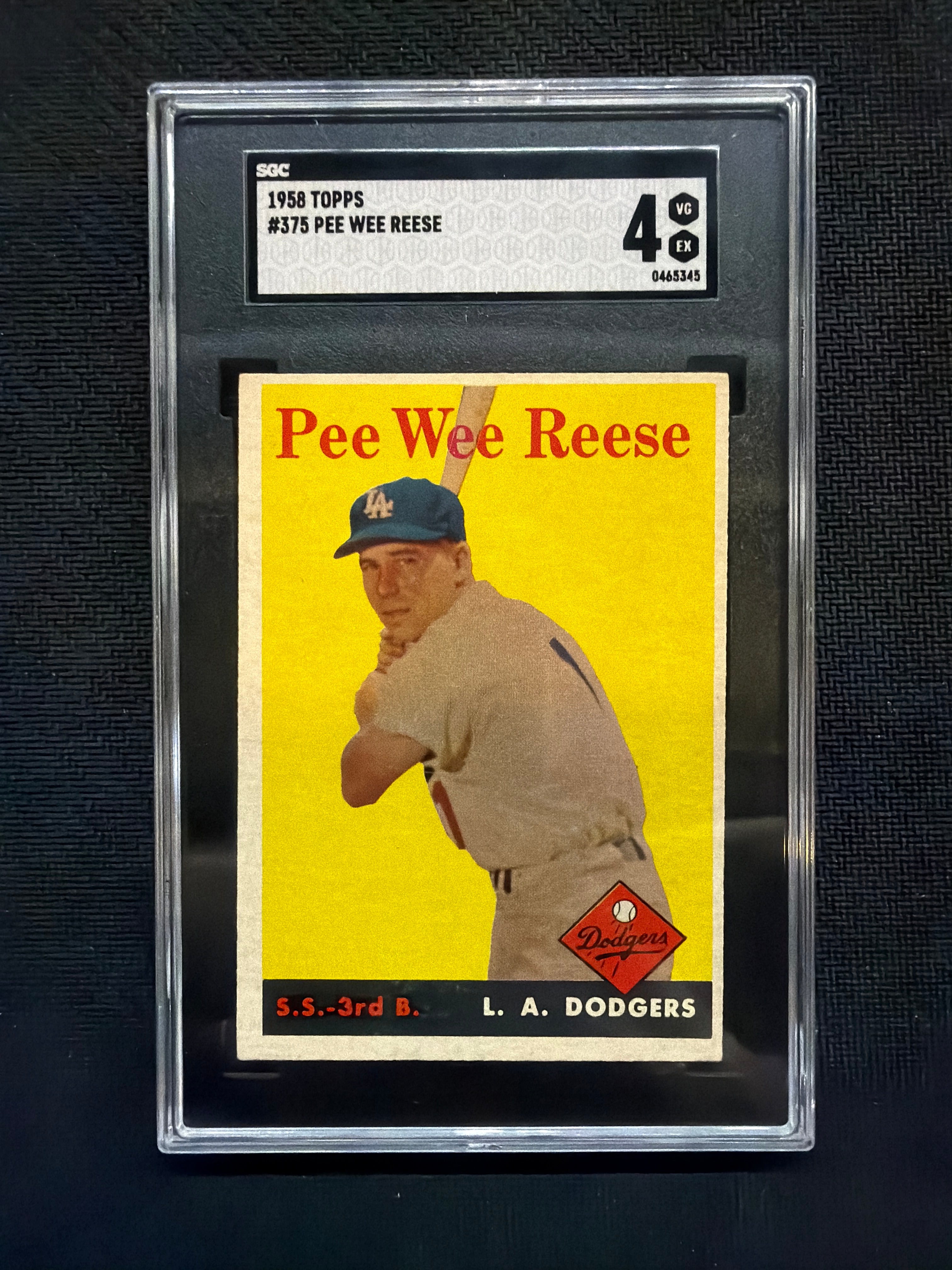 1958 Topps Pee Wee Reese SGC 4 Dodgers