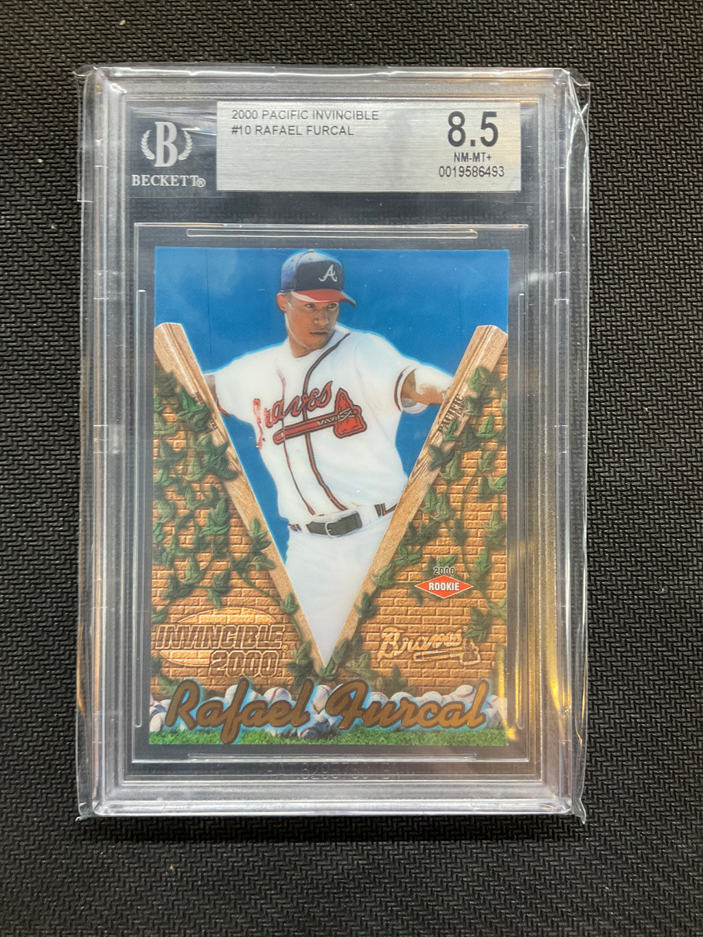 2000 Pacific Invincible Rafael Furcal Rookie BGS 8.5 Braves