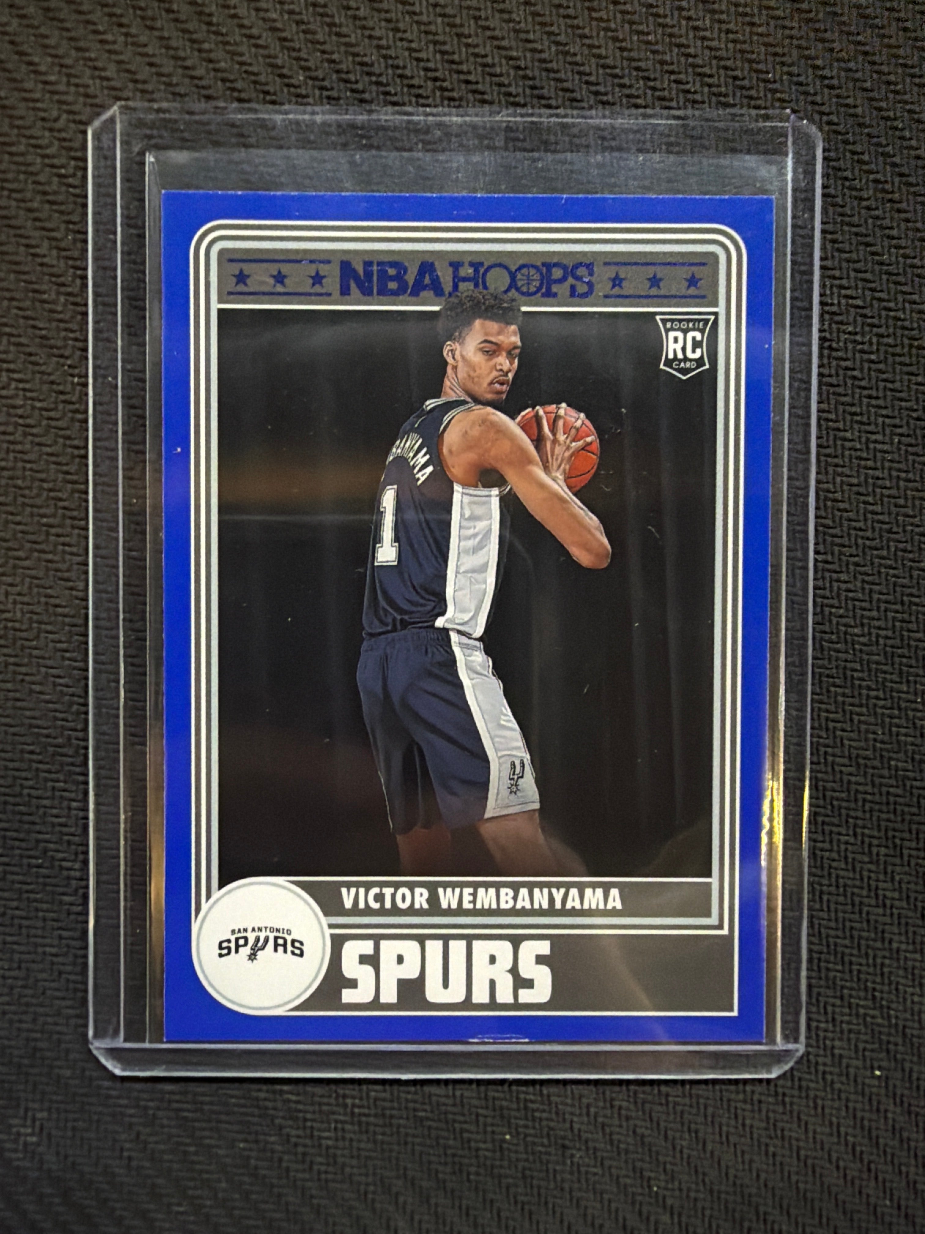 2023 NBA Hoops Victor Wembanyama Blue Rookie Spurs