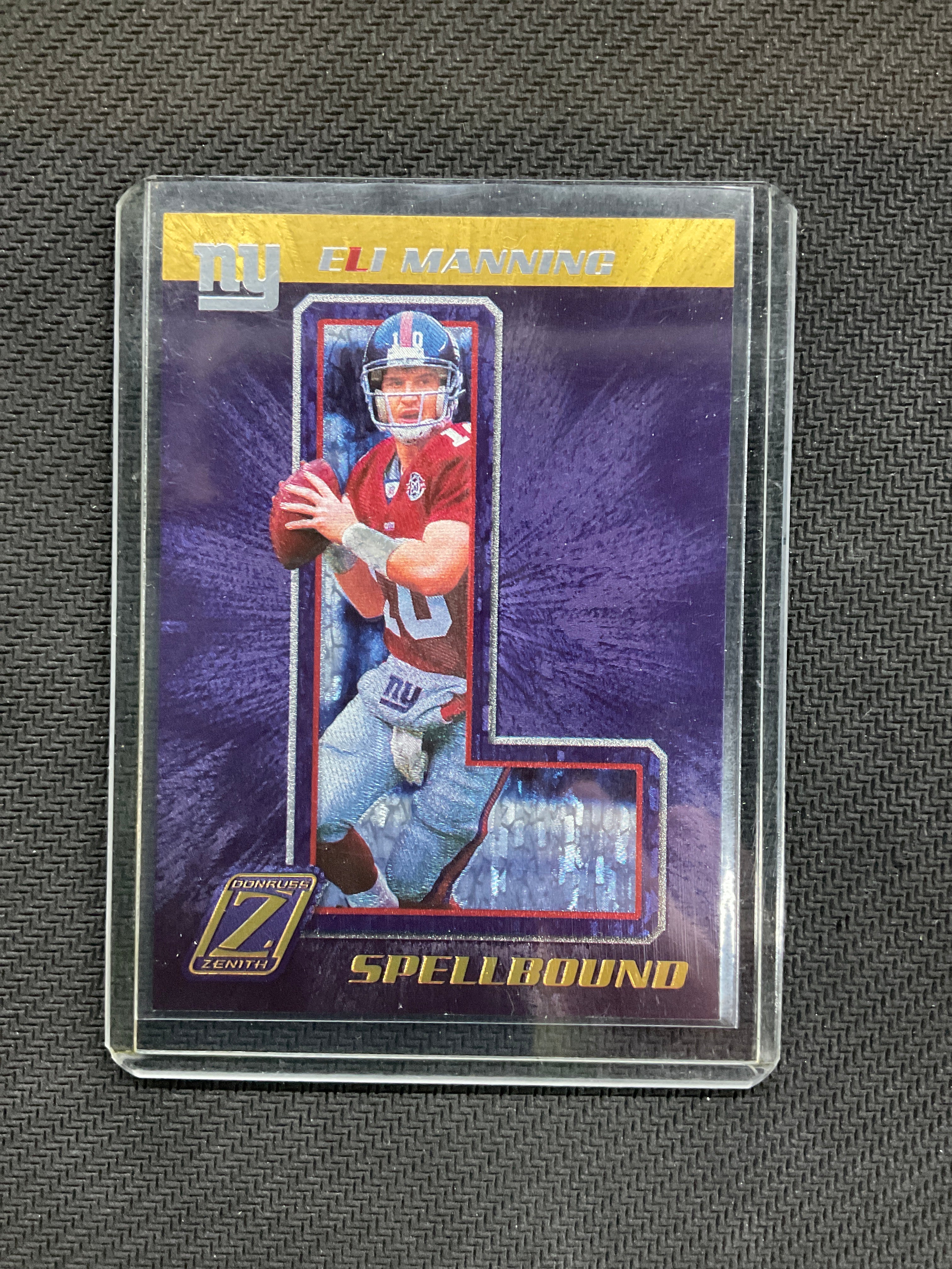2005 Zenith Eli Manning Spellbound Gold /100 Giants