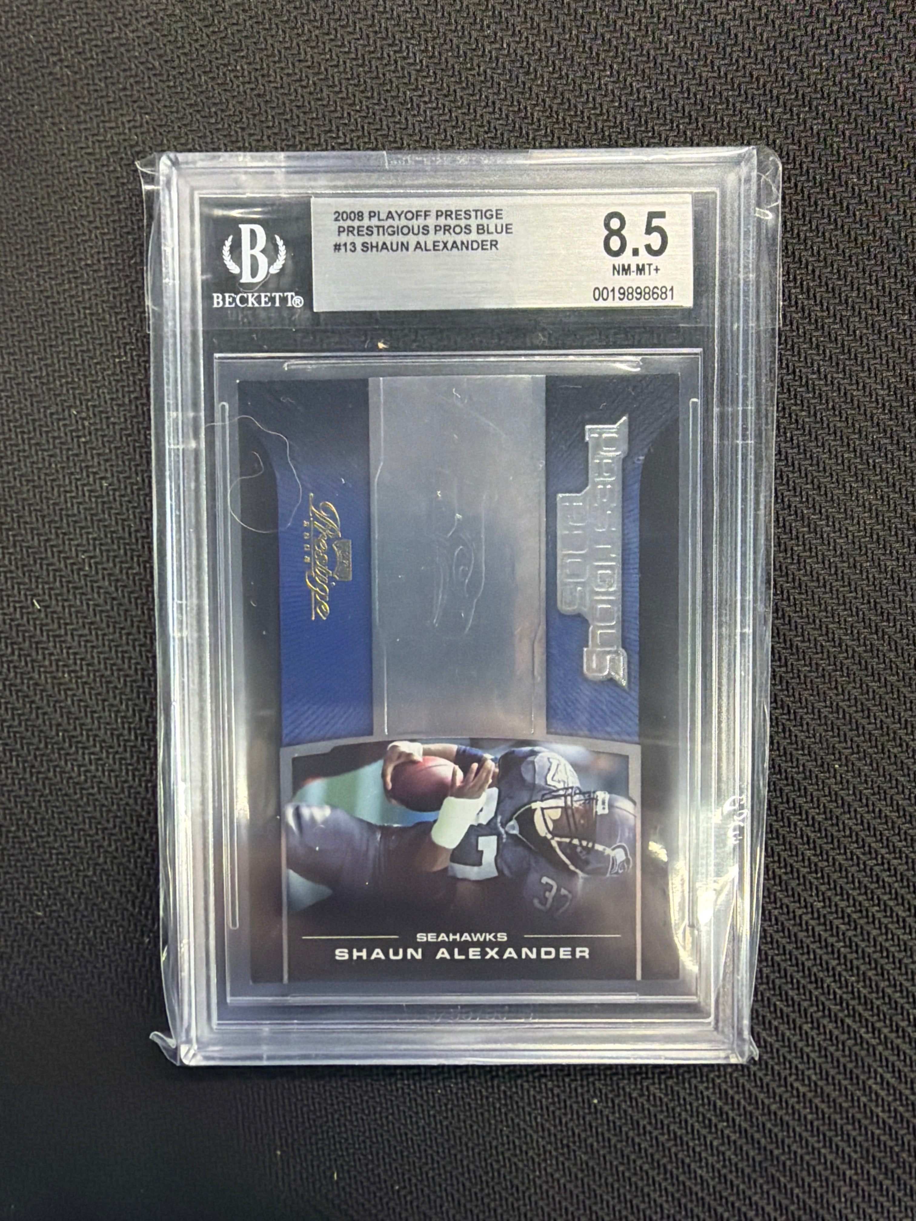 2008 Playoff Shaun Alexander Blue /1000 BGS 8.5