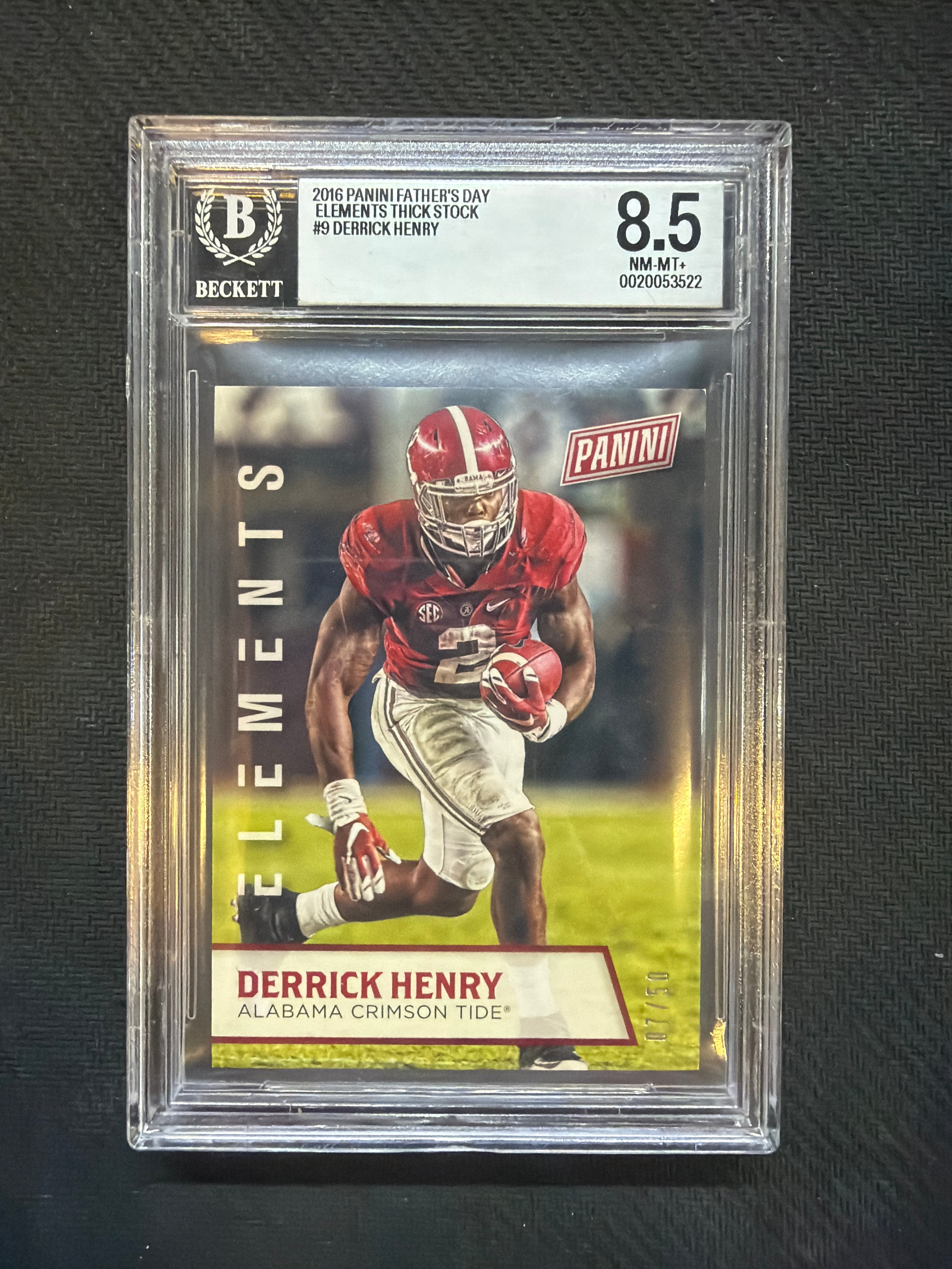 2016 Panini Father's Day Derrick Henry Elements /50 BGS 8.5 Alabama
