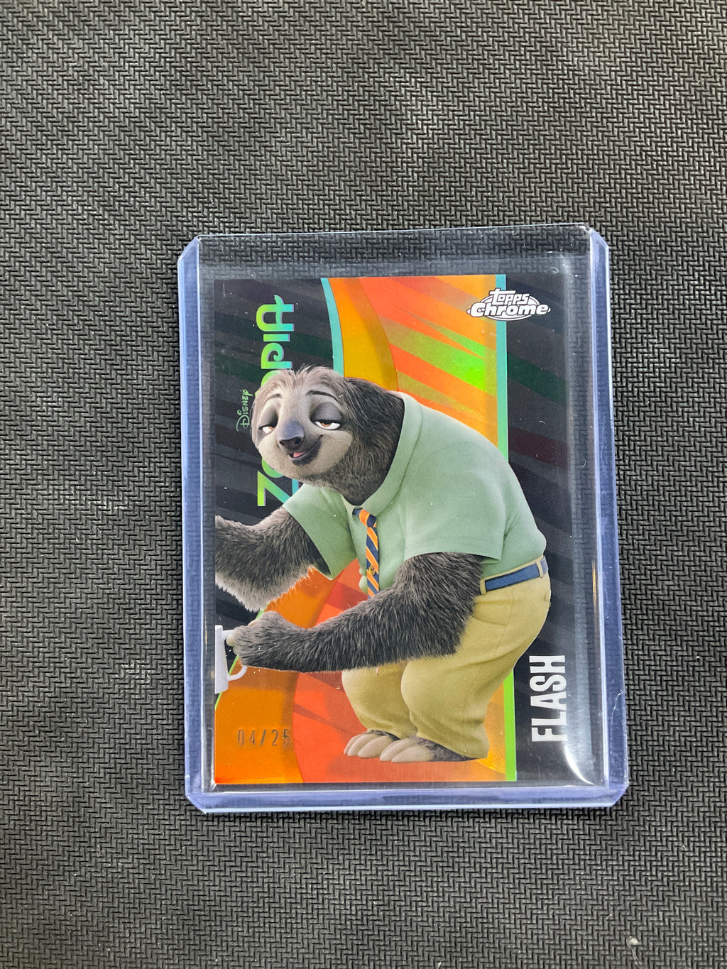 2025 Topps Chrome Disney Zootopia Icons Flash Orange Refractor /25 #ZI-6