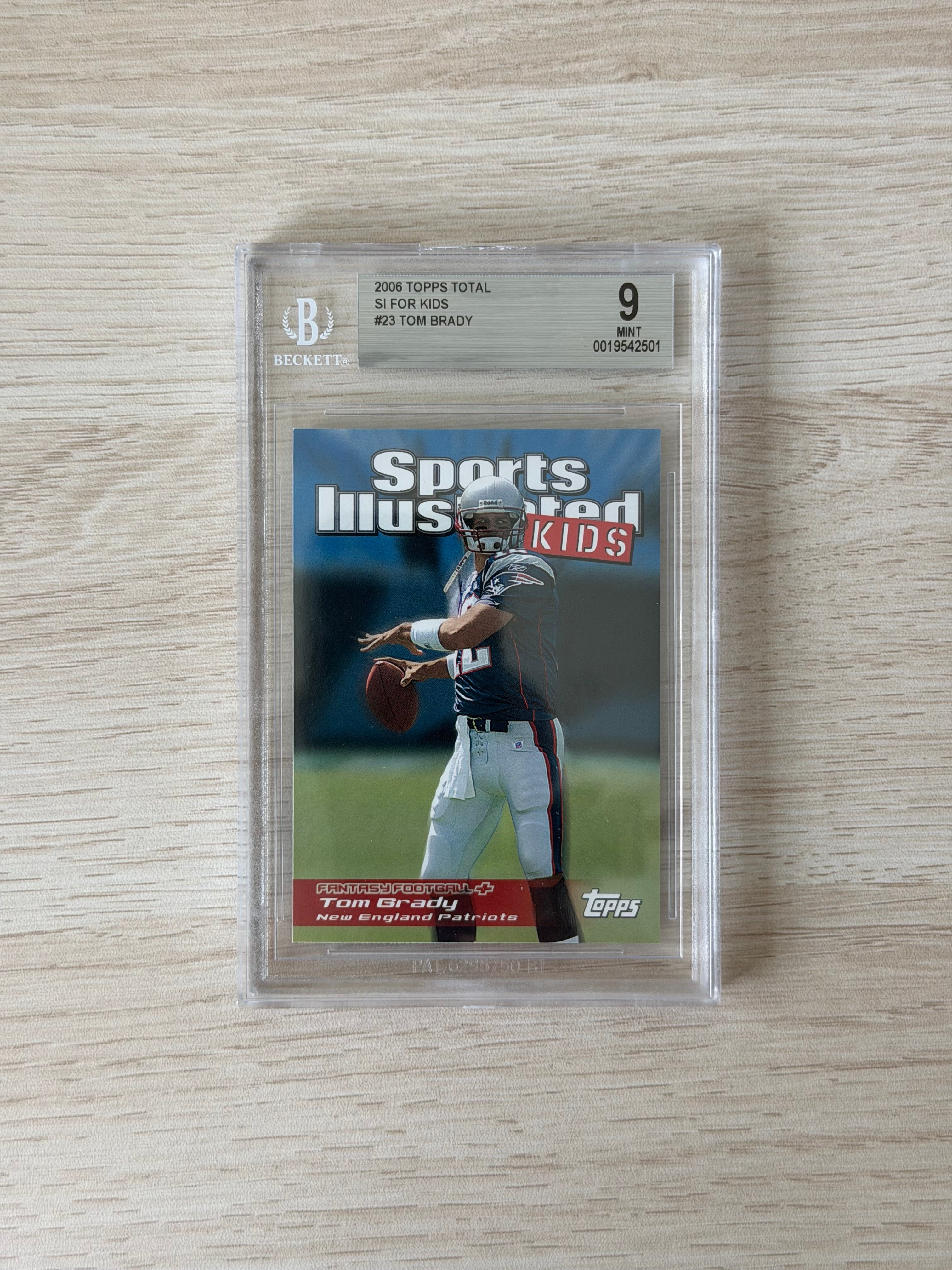 2006 Topps Total SI For Kids Tom Brady BGS 9 Pats