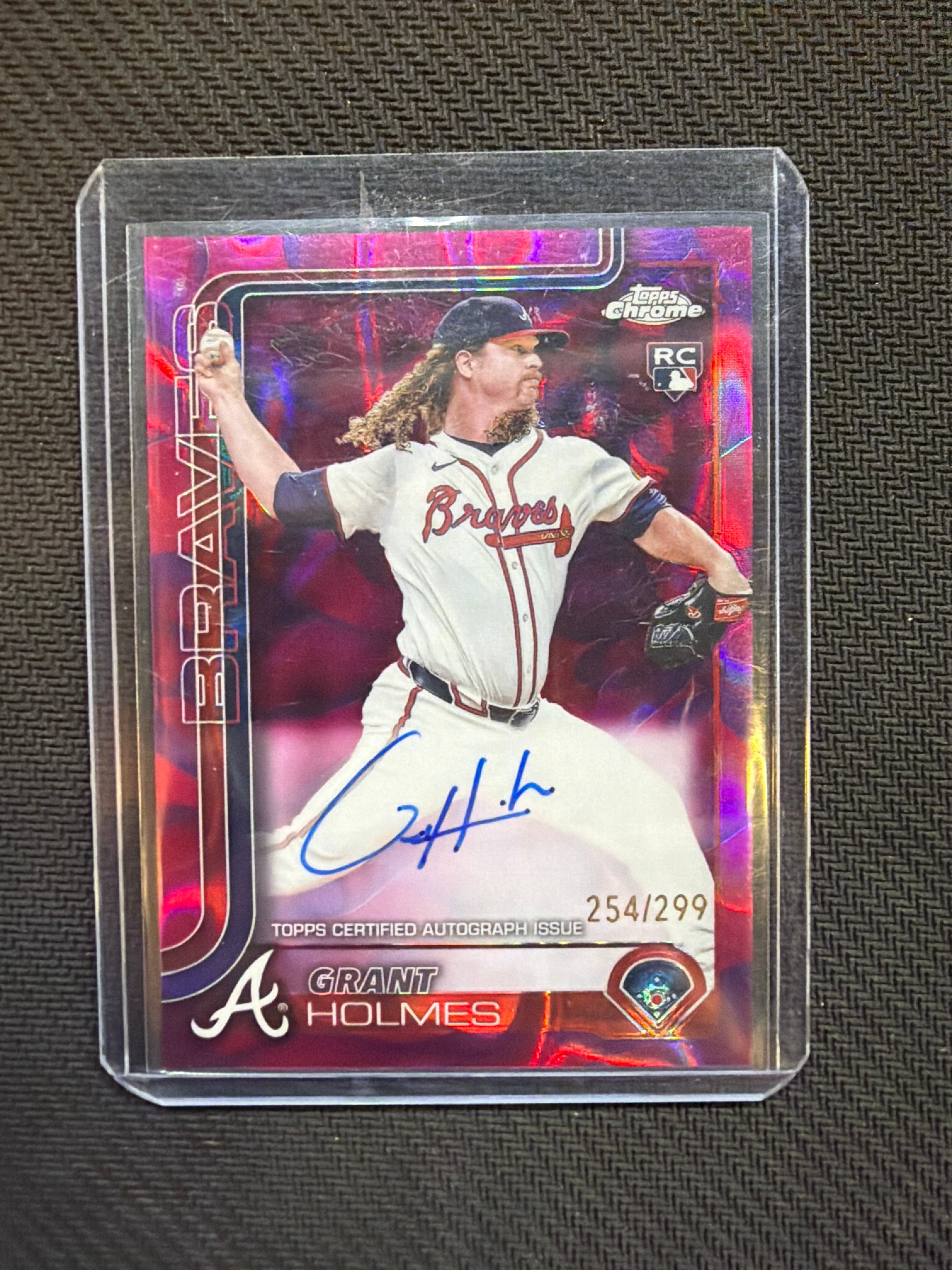 2025 Topps Chrome Grant Holmes Auto Magenta Lava Rookie Auto /299 Braves