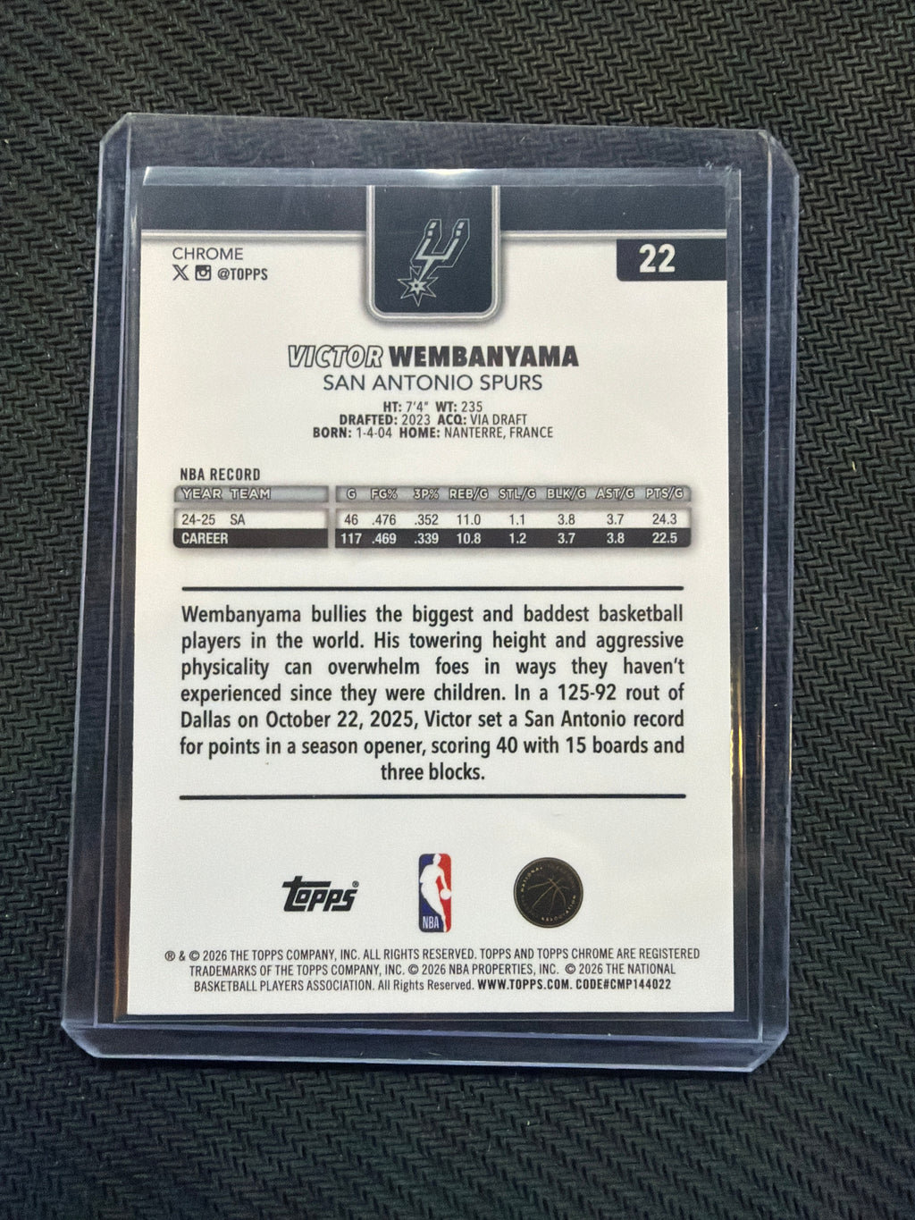 2025-26 Topps Chrome Update Victor Wembanyama Wave #22 Spurs