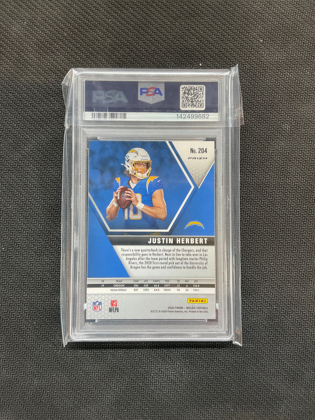 2020 Panini Mosaic Justin Herbert Red Green PSA 10 Rookie