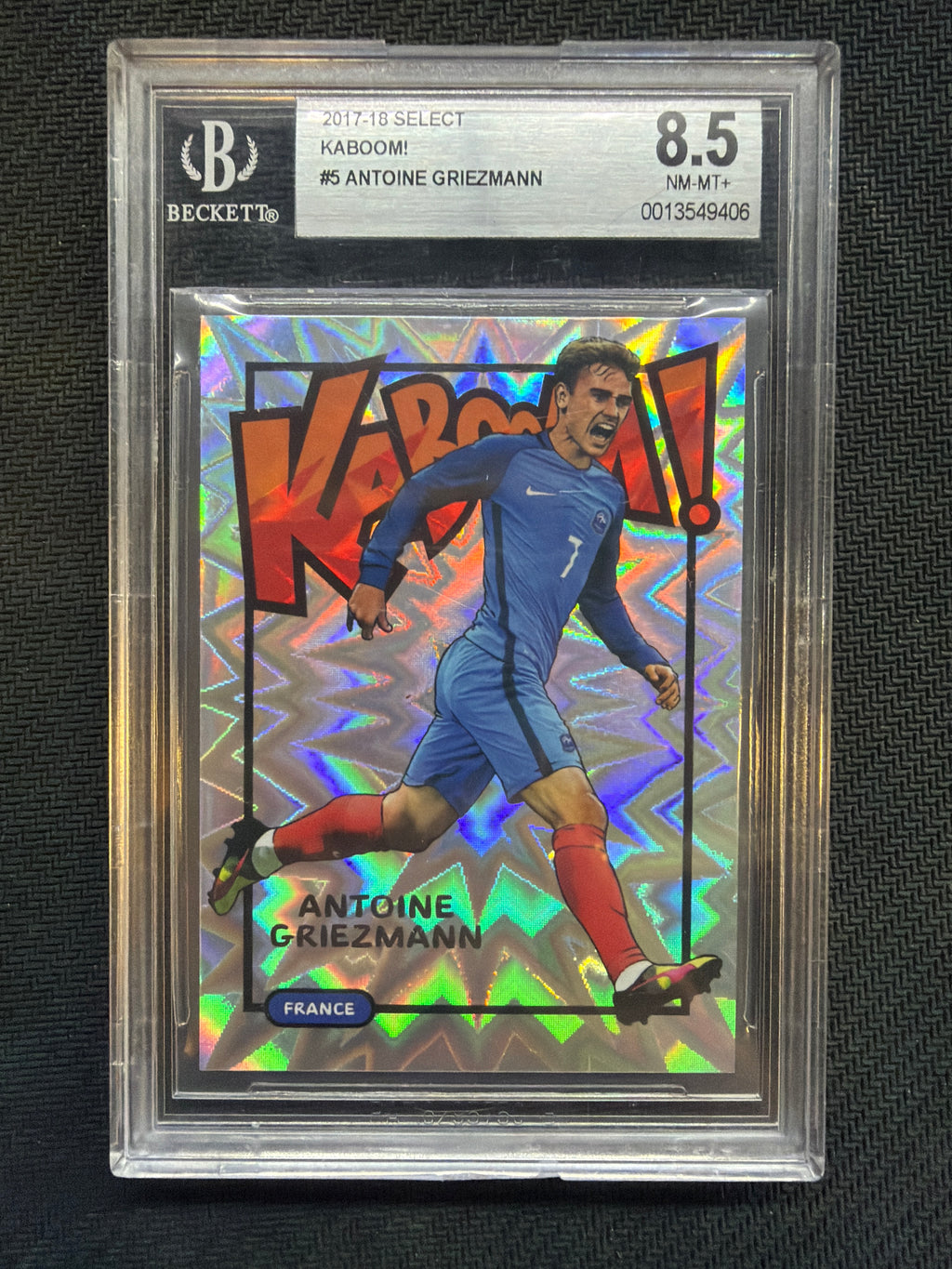 2017-18 Select Antoine Griezmann Kaboom! BGS 8.5