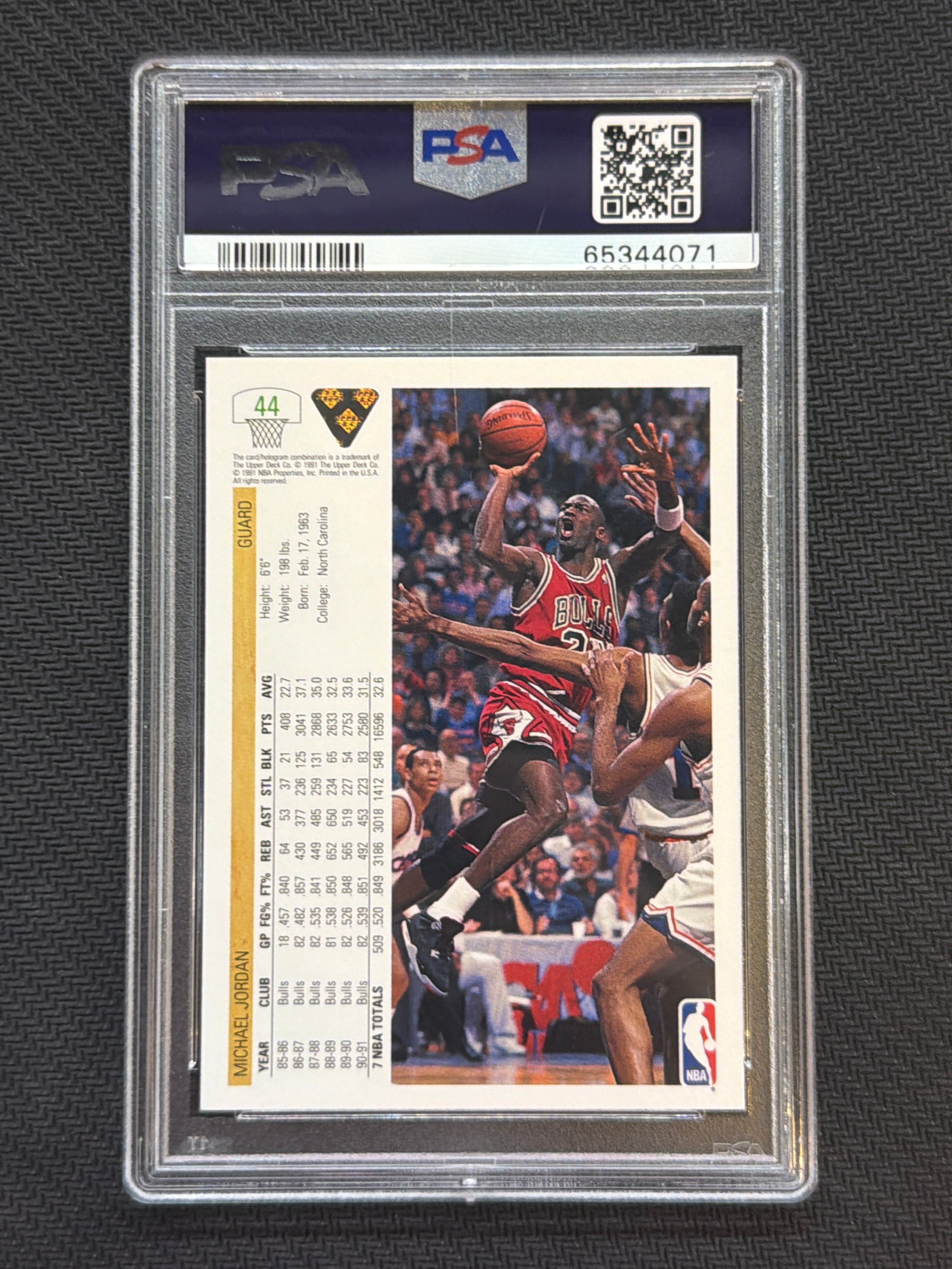 1991 Upper Deck Michael Jordan #44 PSA 9 071