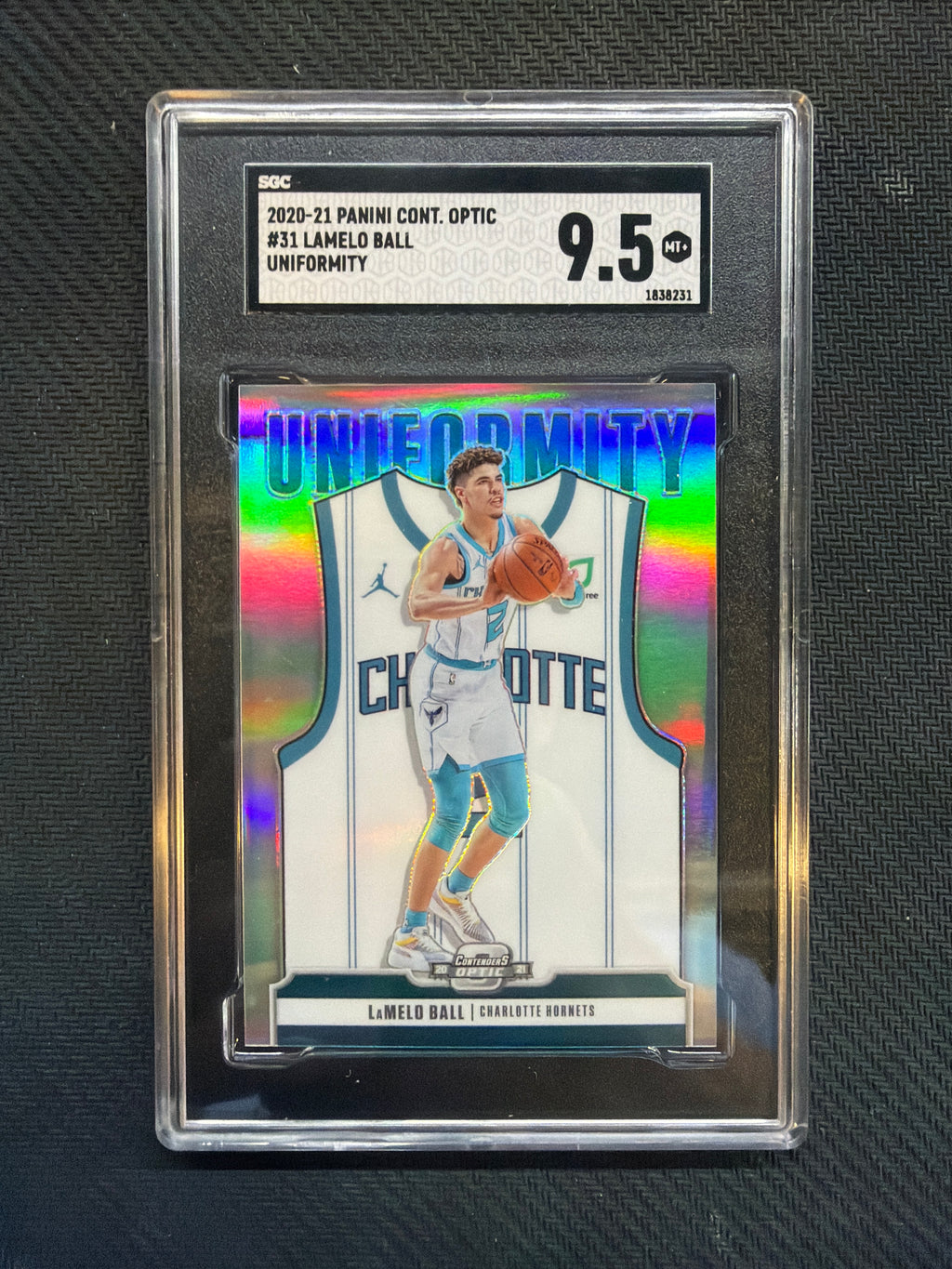 2020-21 Panini Contenders Optic Lamelo Ball Uniformity SGC 9.5 Hornets