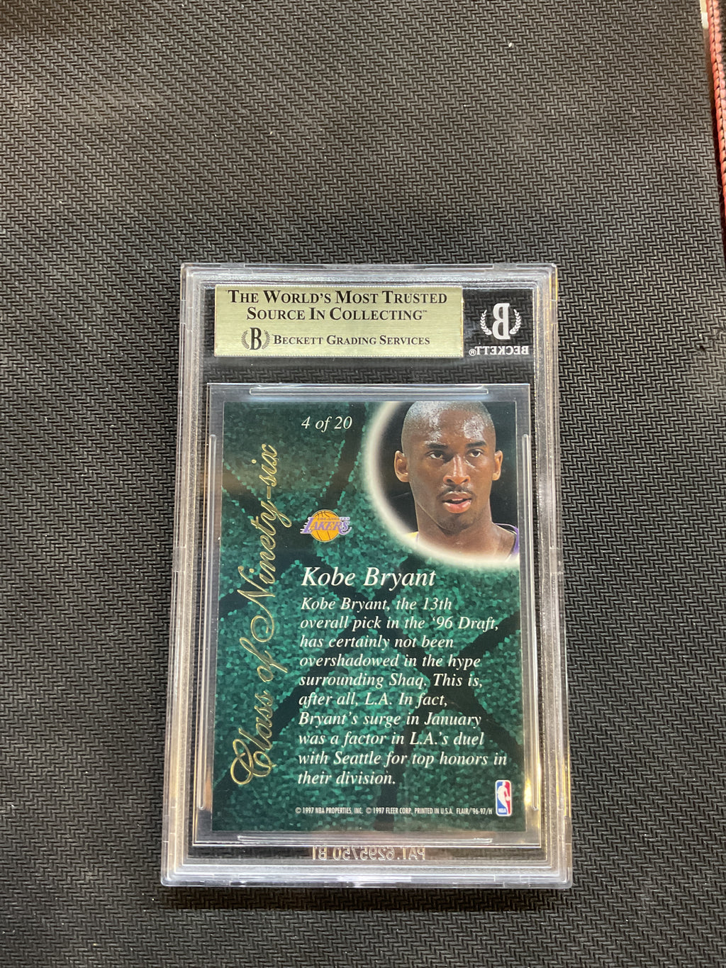 1996 Flair Showcase Kobe Bryant Rookie Class of Ninety-Six BGS 9.5 Lakers