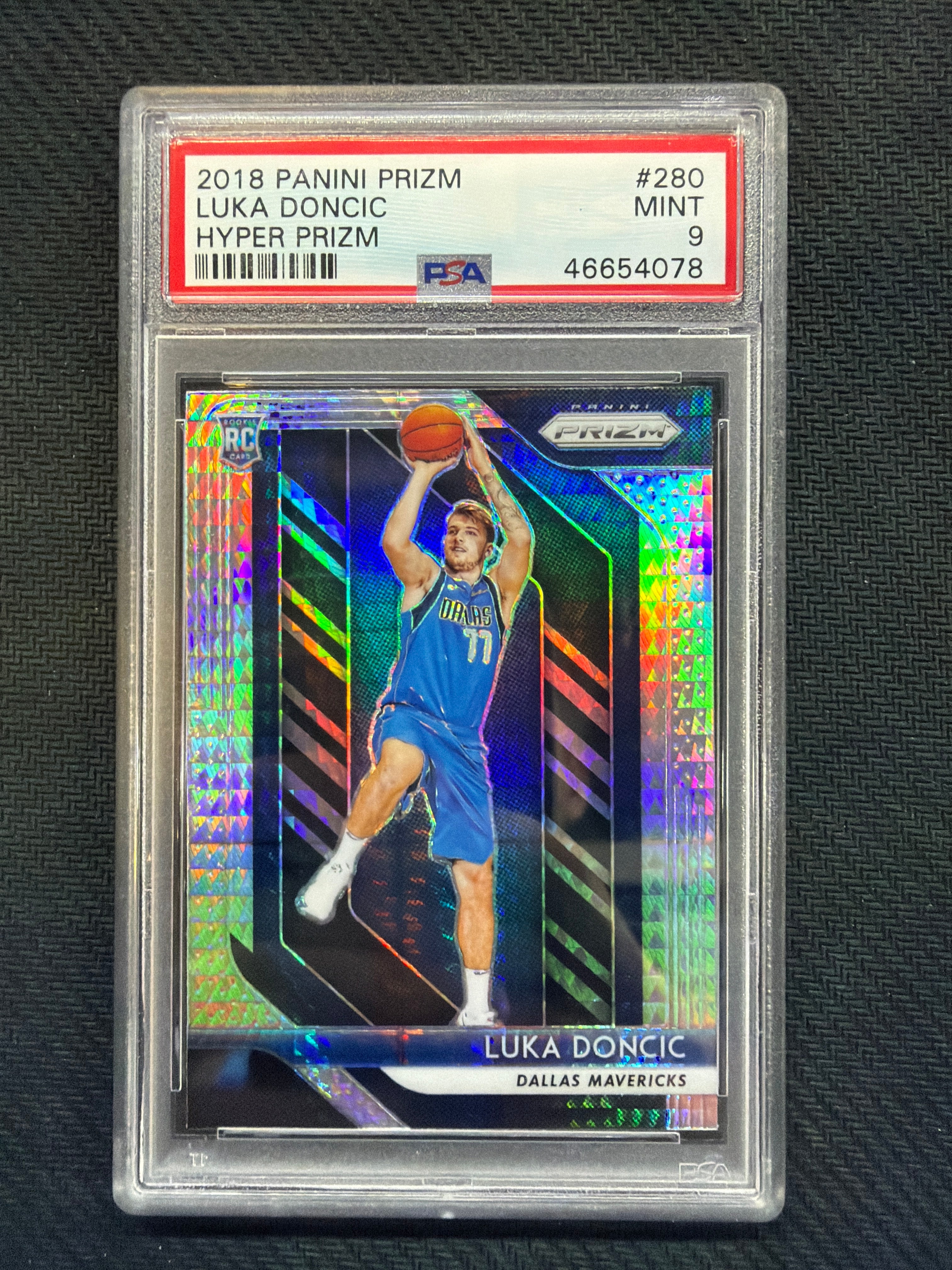 2018 Panini Prizm Luka Doncic Hyper Prizm Rookie PSA 9 078