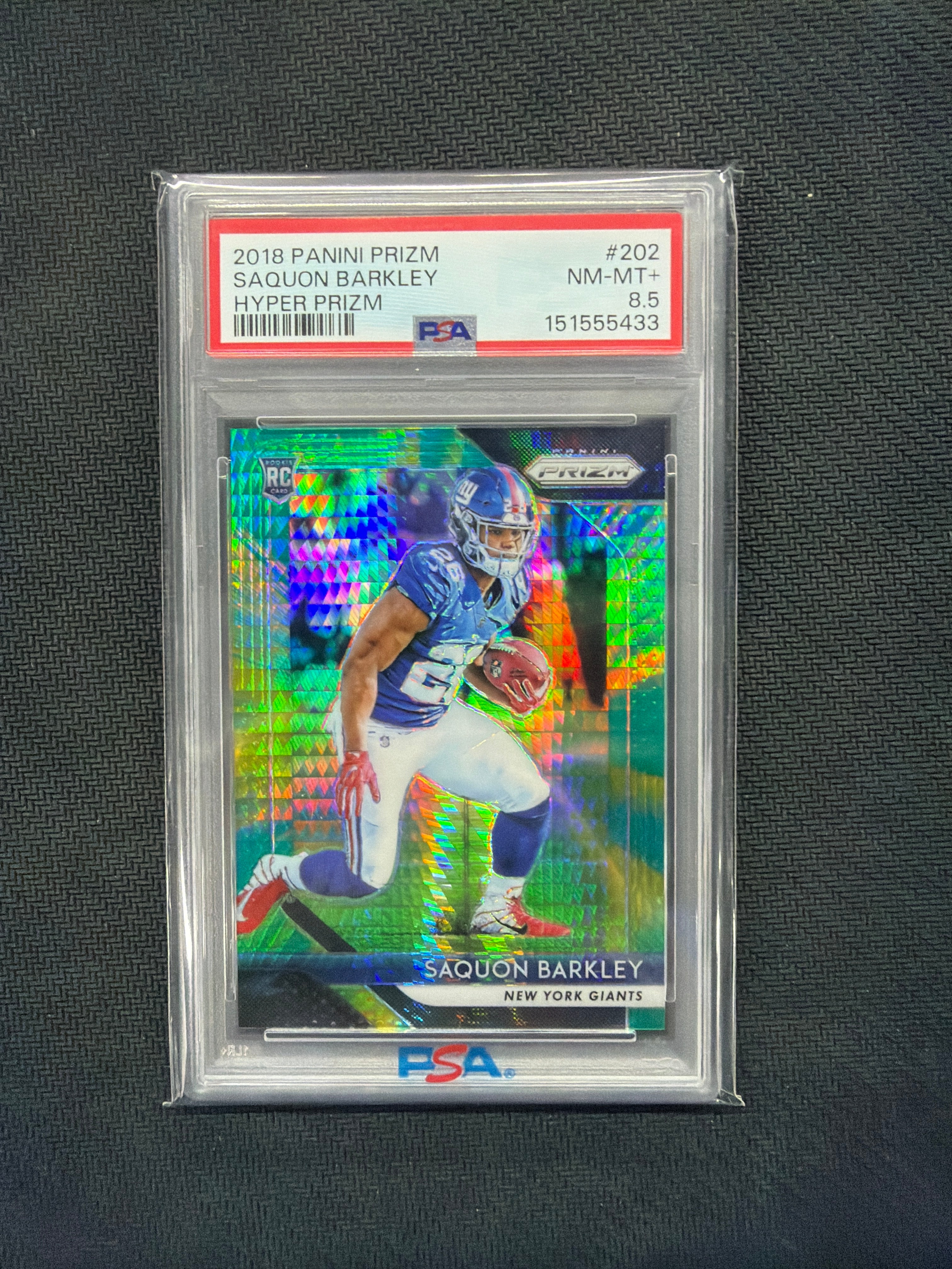 2018 Panini Prizm Saquon Barkley Hyper Prizm /275 Rookie PSA 8.5