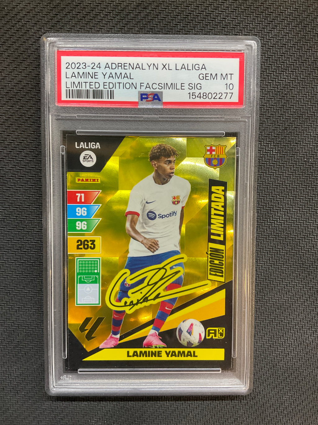 2023-24 Panini Adrenalyn XL Laliga LaMine Yamal Rookie Limited Facesmile Signature PSA 10 277