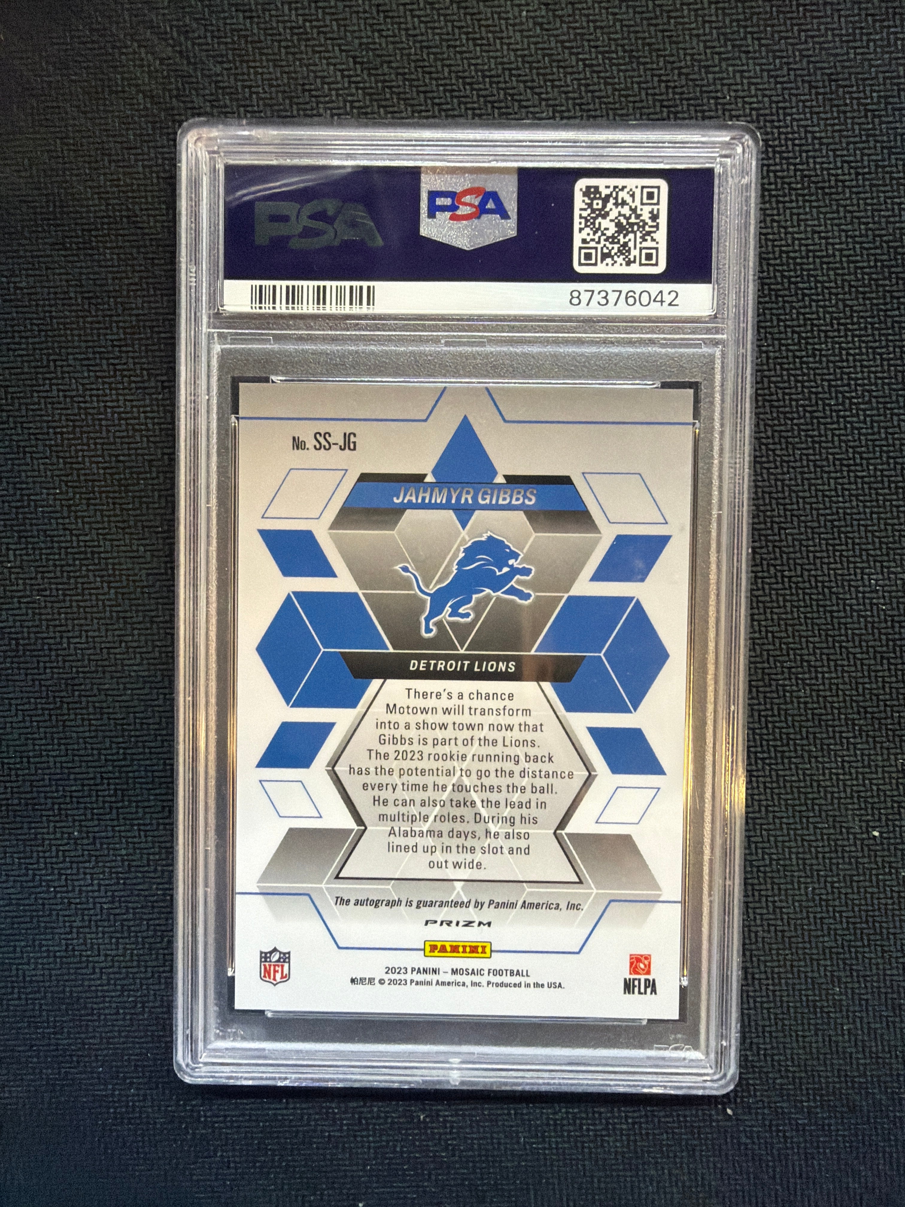 2023 Mosaic Jahmyr Gibbs Rookie Auto Red Yellow Choice PSA 10