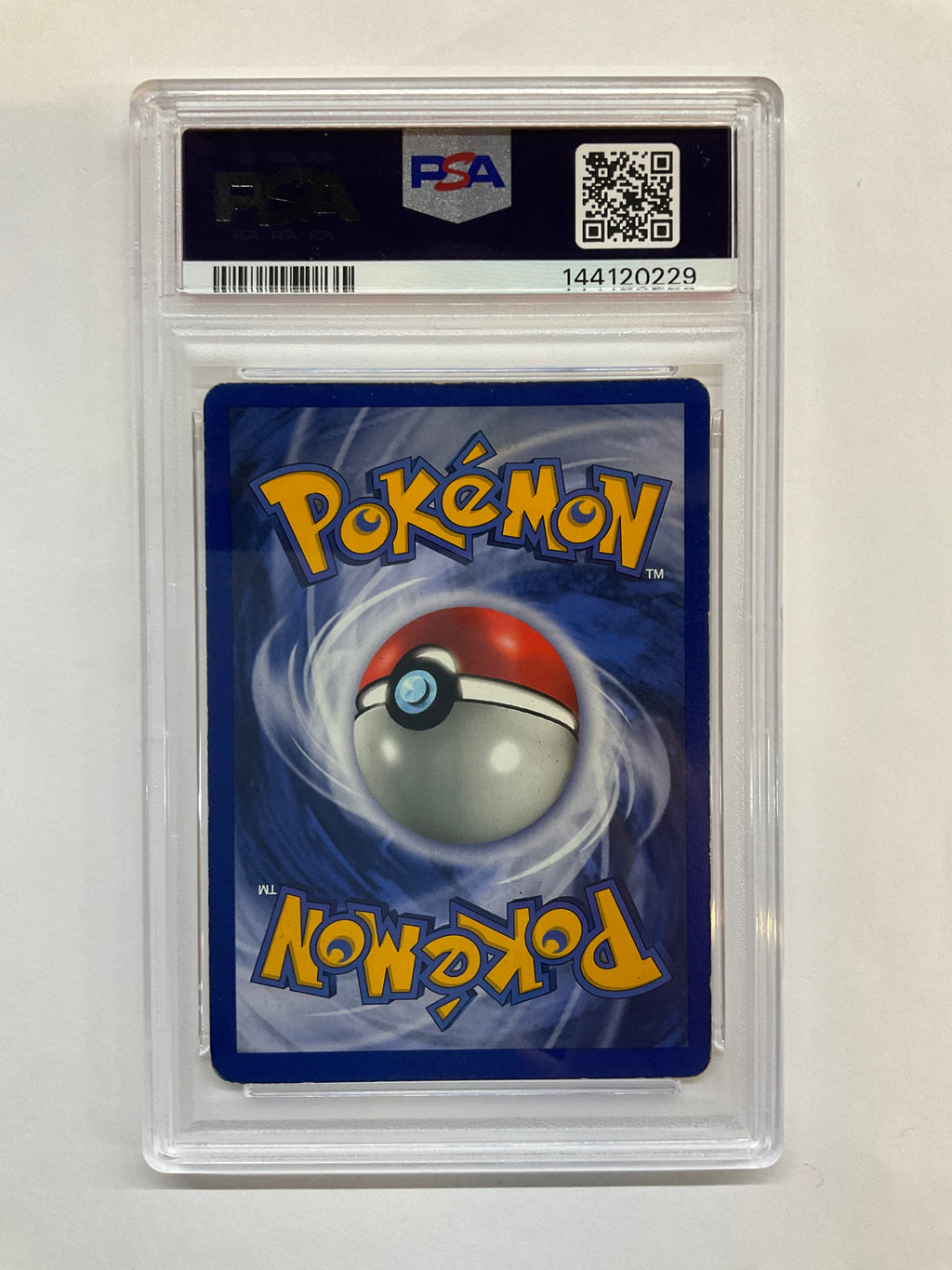 1999 Pokemon Game Mewtwo Holo #10 PSA 4