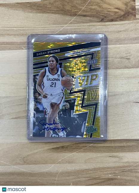 2025 The National VIP Sarah Strong Gold Auto /10 Rated Prospect