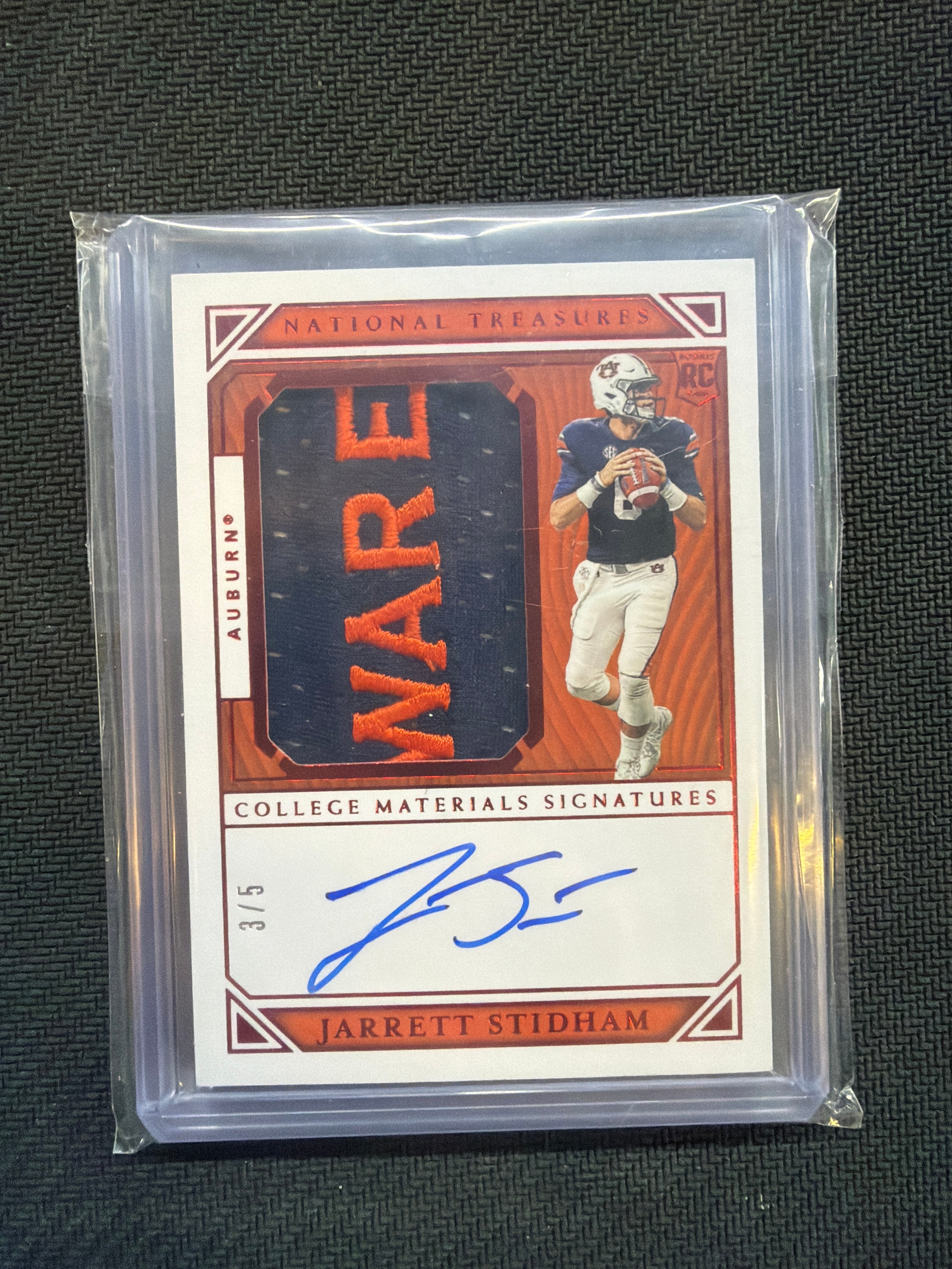 2019 National Treasures Jarrett Stidham College Materials Signatures RPA /5 Auburn