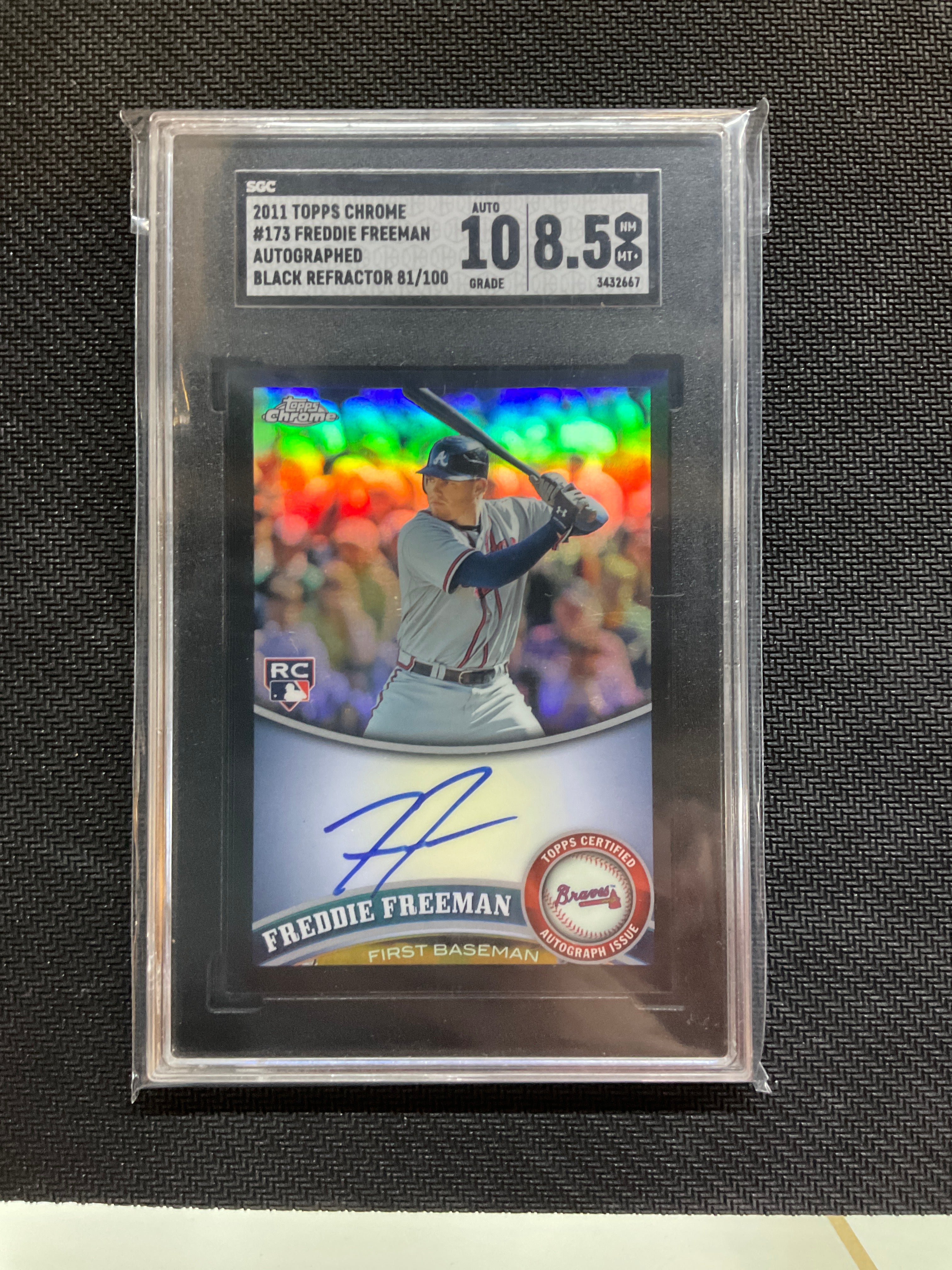 2011 Topps Chrome Freddie Freeman Black Refractor Auto /100 SGC 8.5 10 Braves