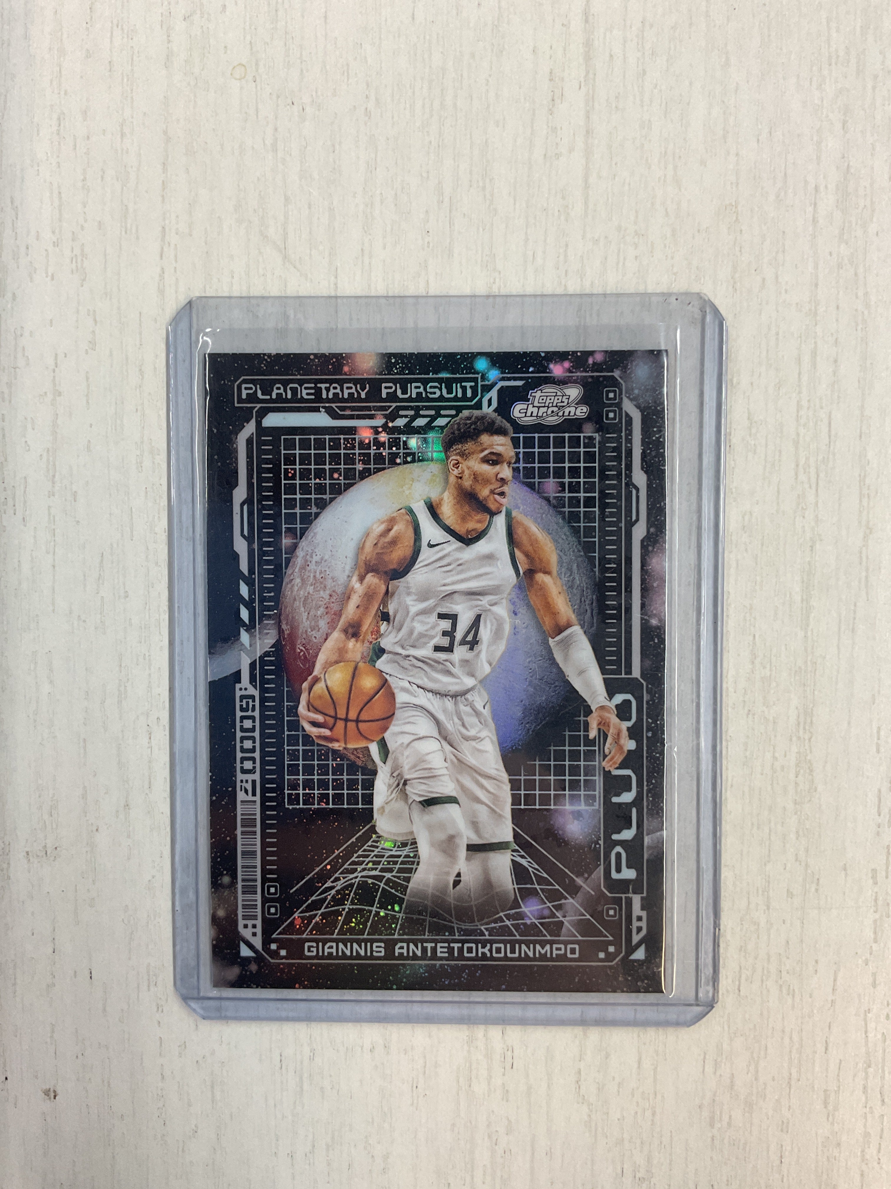 2024 Topps Chrome Cosmic Giannis Antetokounmpo Pluto Case Hit