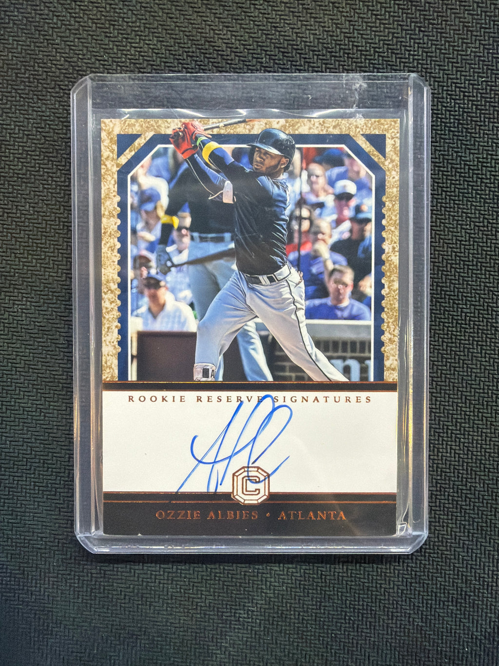 2018 Panini Cornerstones Ozzie Albies Auto /25 Braves