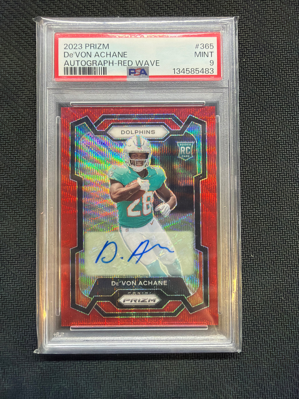 2023 Prizm De'Von Achane Rookie Red Wave /149 Auto PSA 9 Dolphins