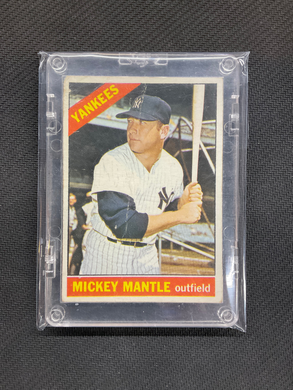 1966 Topps Mickey Mantle Yankees