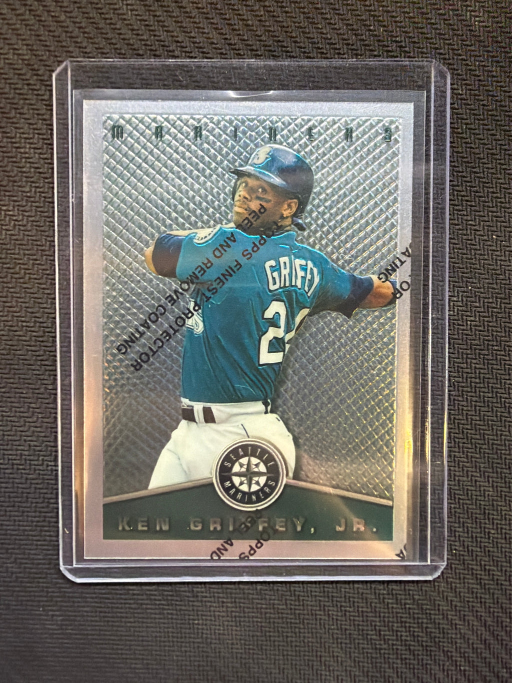 1995 Topps Ken Griffey Jr Finest Insert W/Coating Mariners